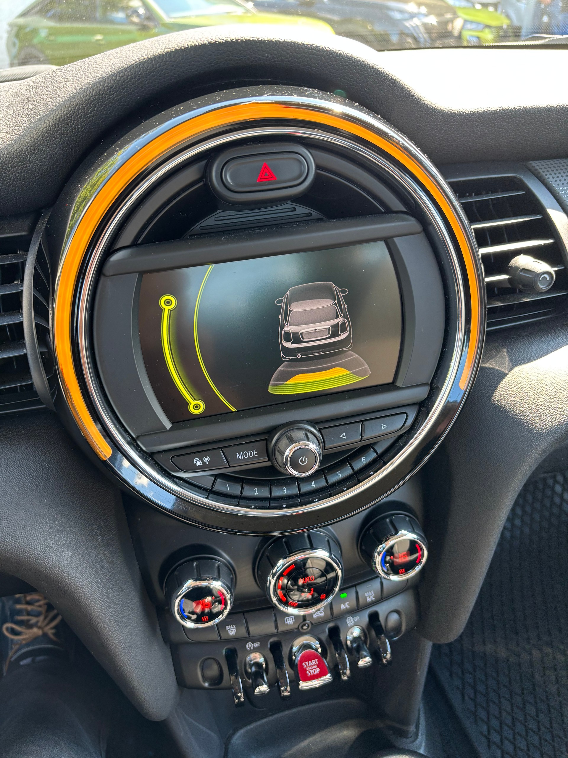 MINI Cooper Classic Edition-image-13
