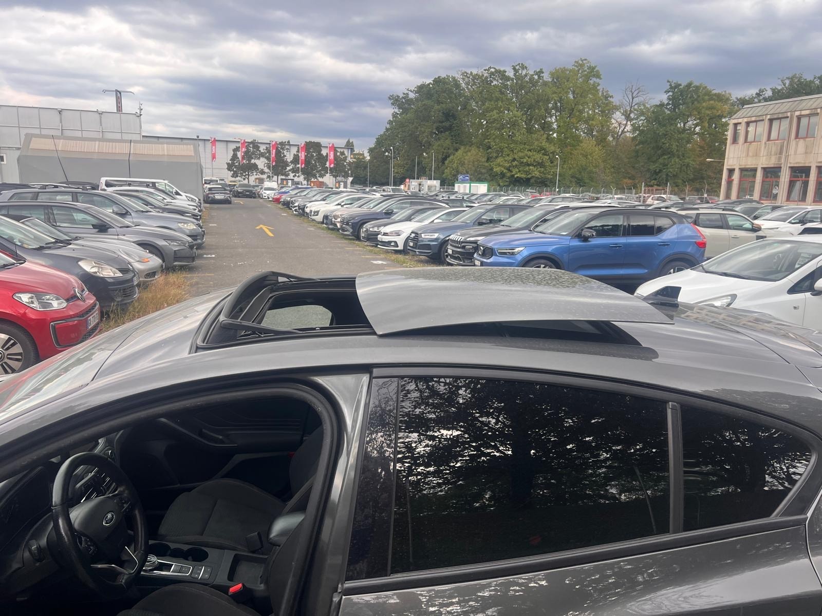 FORD Focus 1.0 SCTi ST Line Automatic-image-11