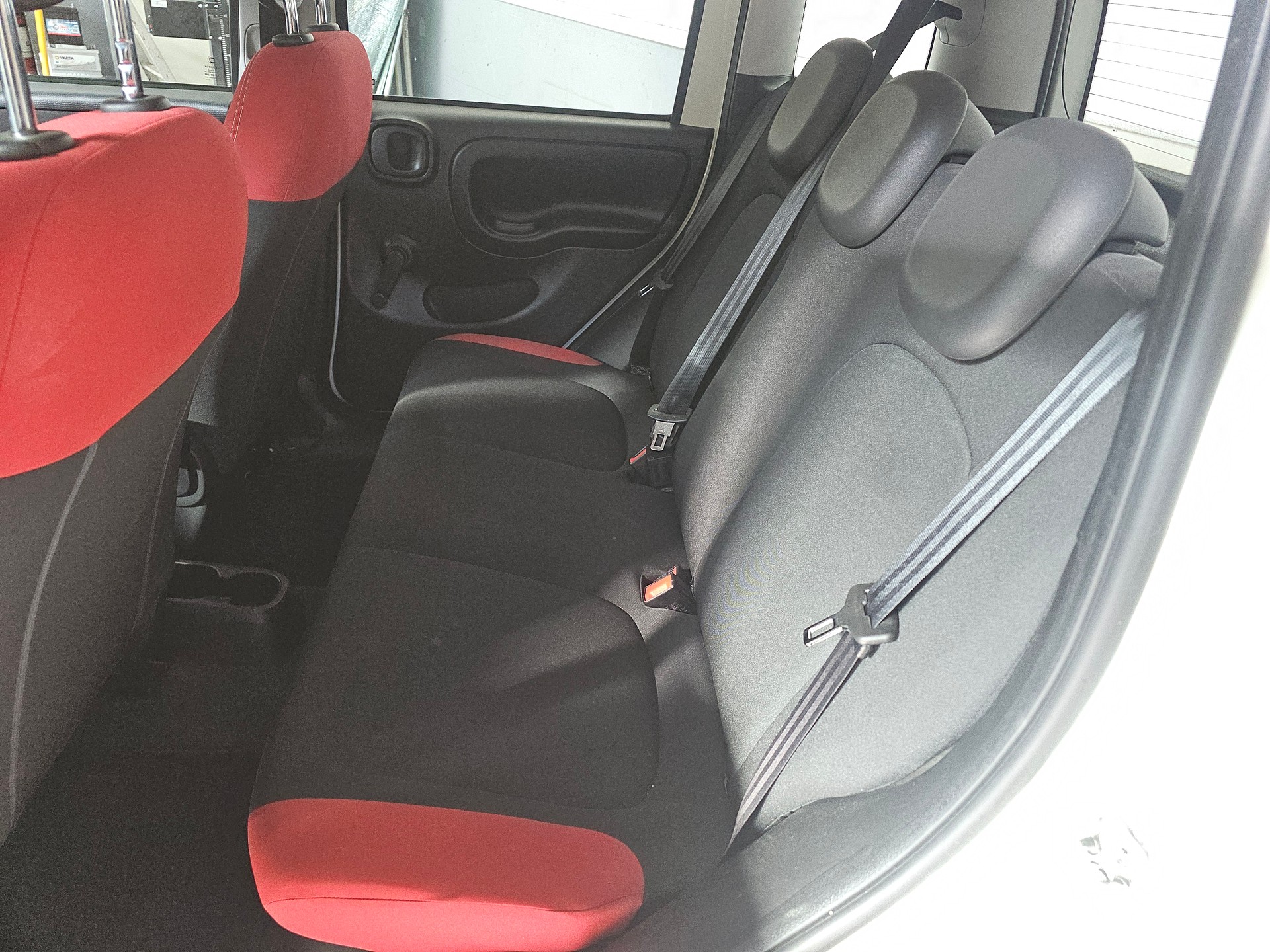 FIAT Panda 1.2 Lounge-image-2