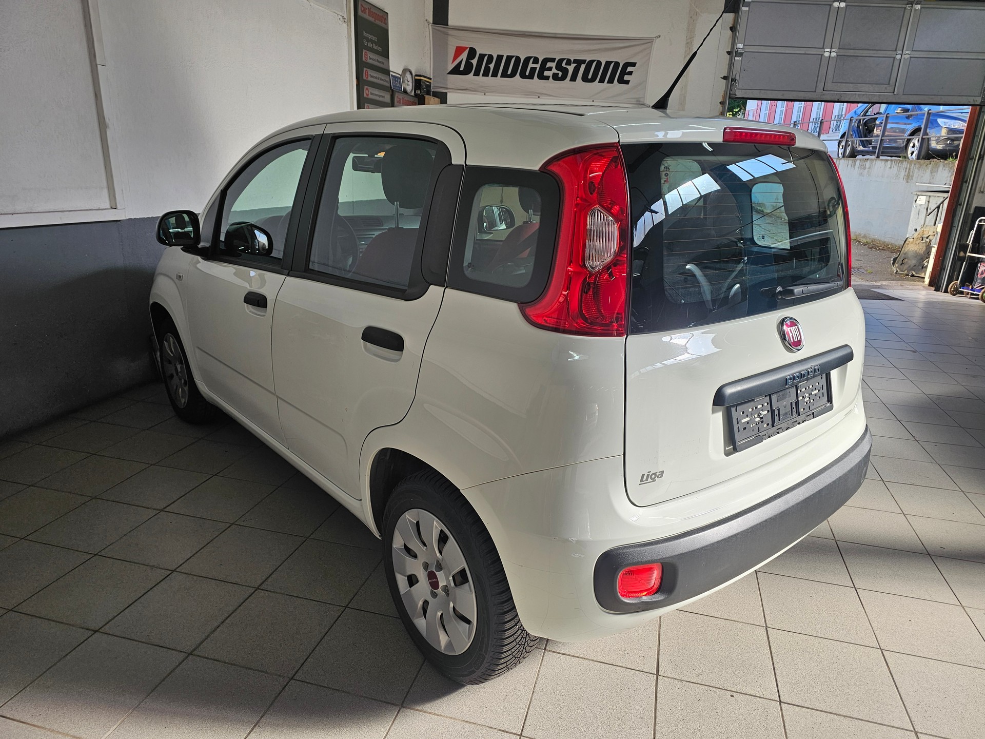 FIAT Panda 1.2 Lounge-image-6