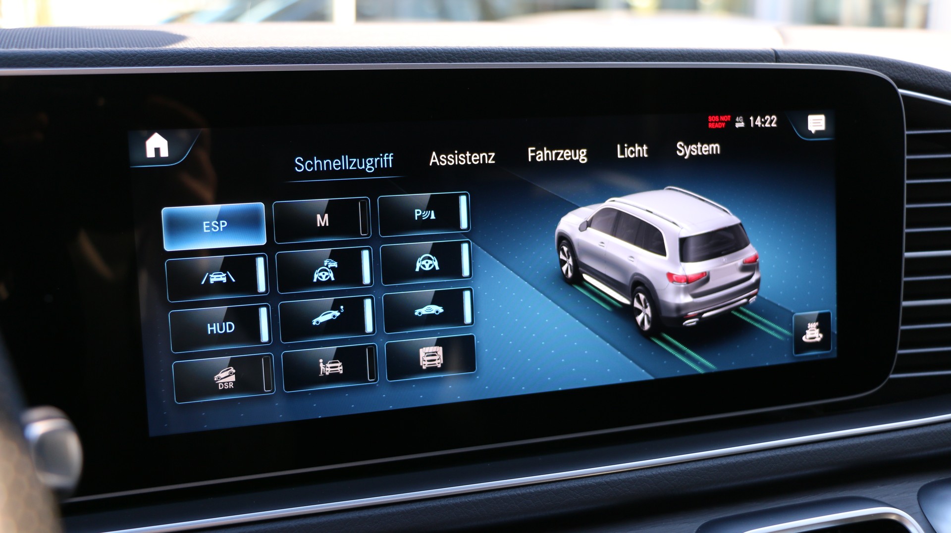 MERCEDES-BENZ GLS 400 d 4Matic AMG Line-image-19