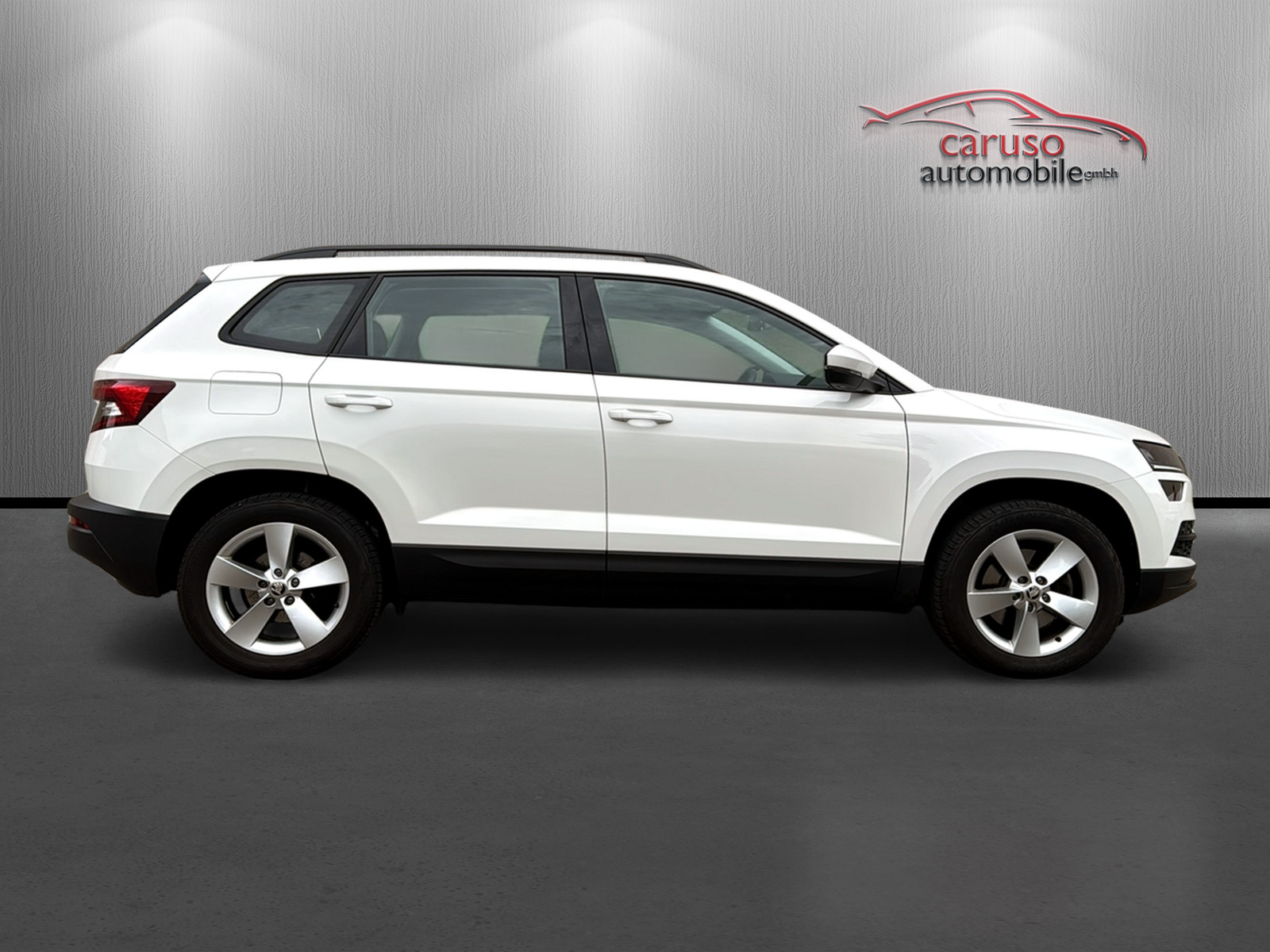 SKODA Karoq 2.0 TDI CR Ambition 4x4 DSG*Pack mySkoda*-image-2