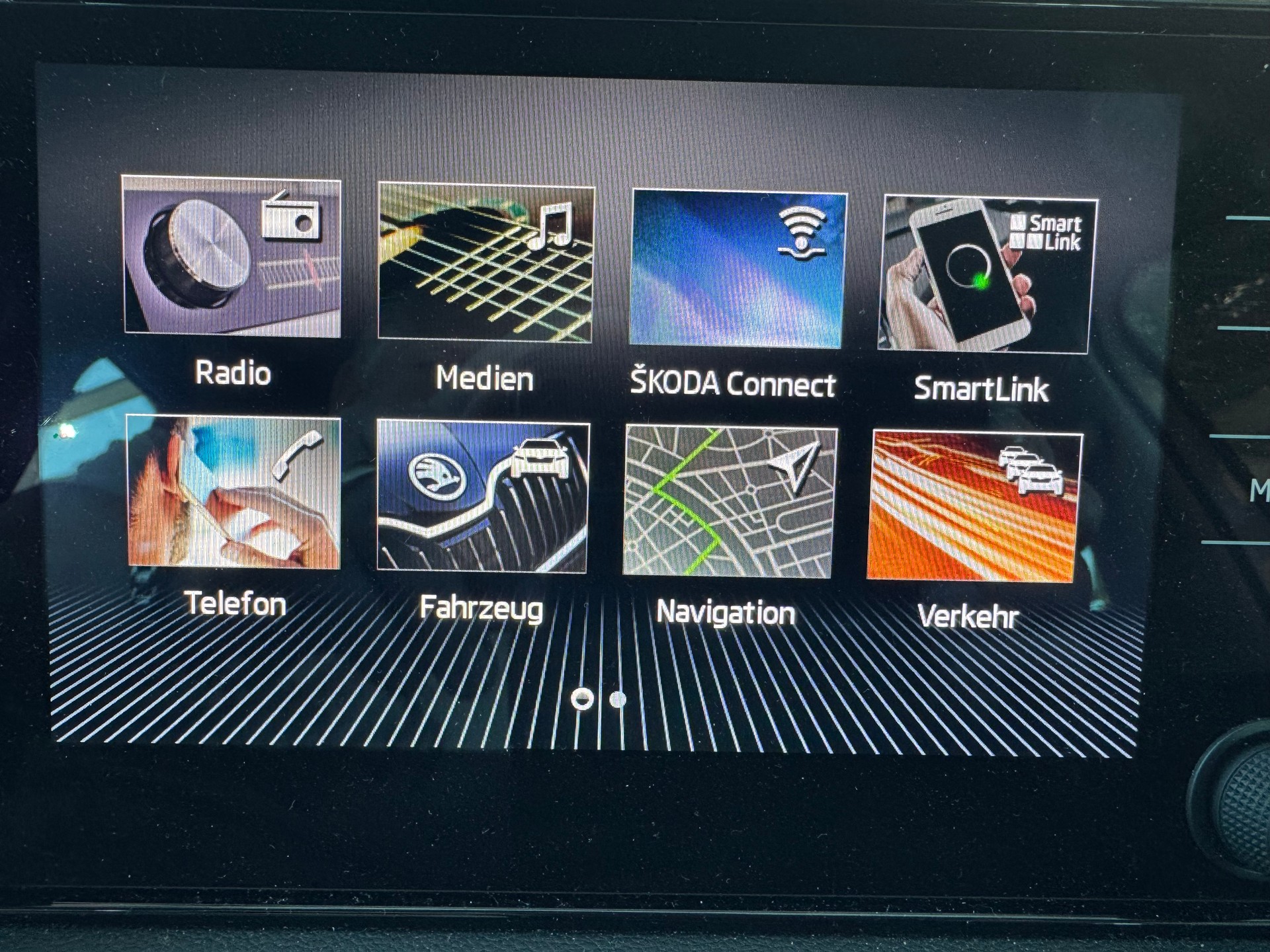SKODA Karoq 2.0 TDI CR Ambition 4x4 DSG*Pack mySkoda*-image-15