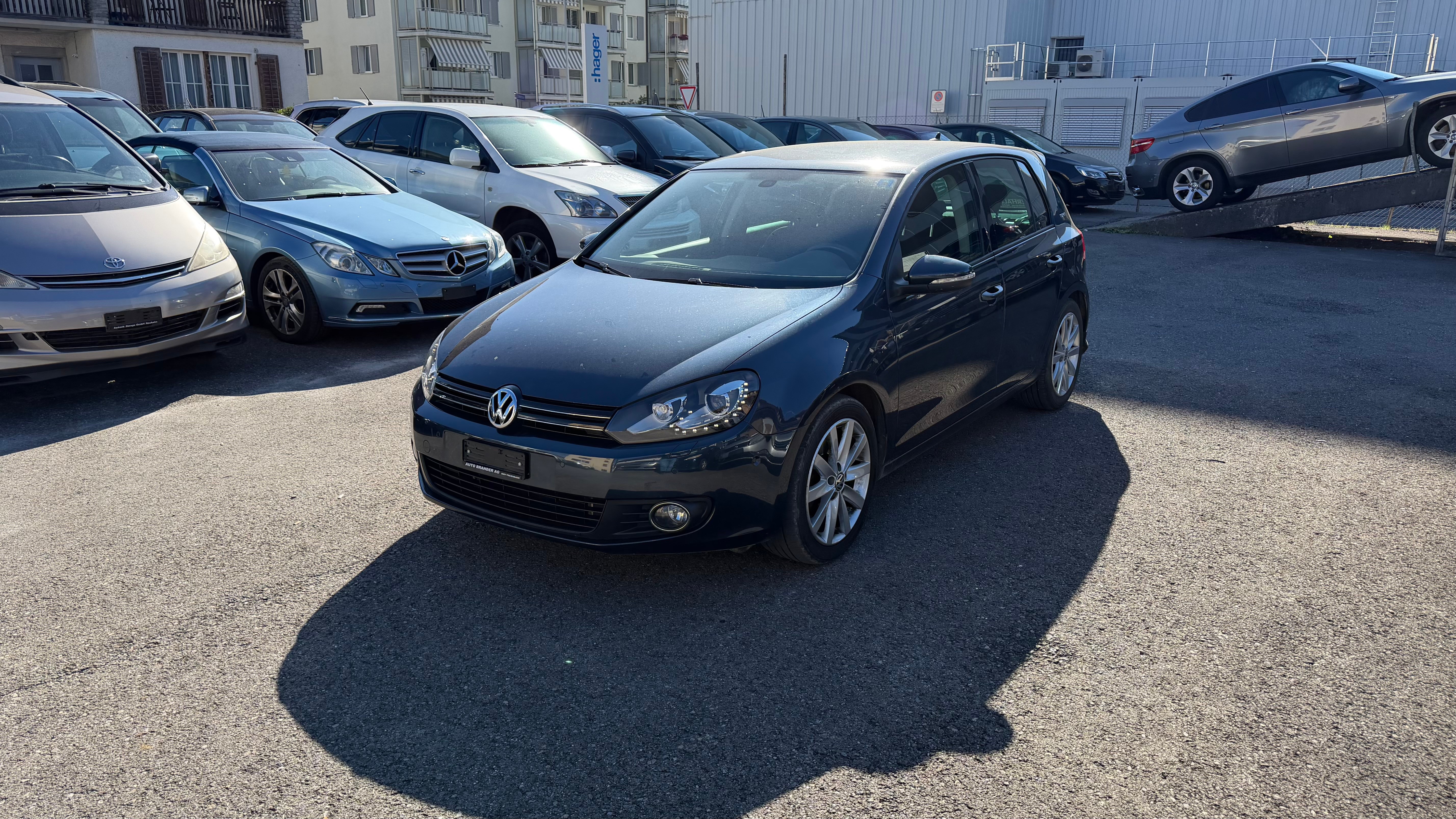 Car photo