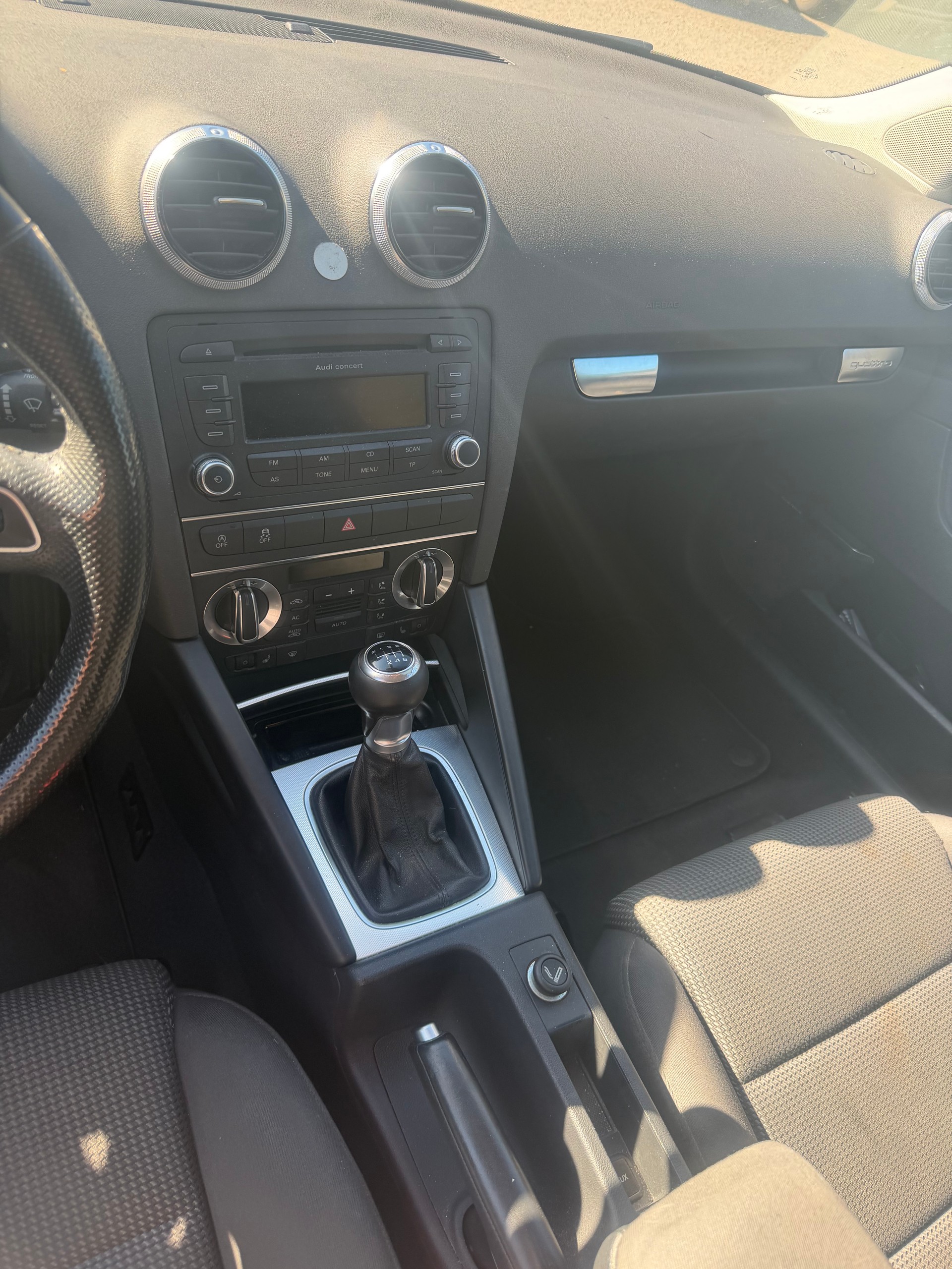 AUDI A3 Sportback 2.0 TDI Attraction quattro-image-0