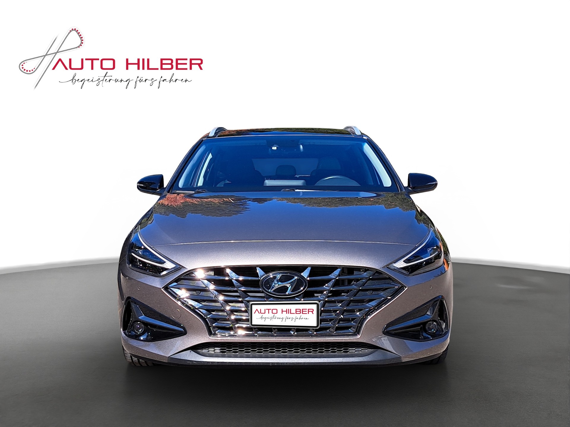 HYUNDAI i30 Wagon 1.5 T-GDi Vertex 48V MH DCT *Garantie bis 10/28 / Carplay*-image-1