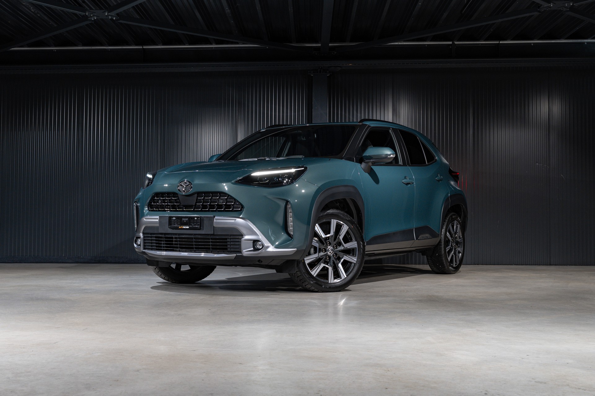 TOYOTA Yaris Cross 1.5 Executive 4x4 AWDi e-CVT