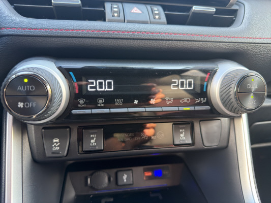 SUZUKI Across 2.5 PHEV E-CVT-image-11