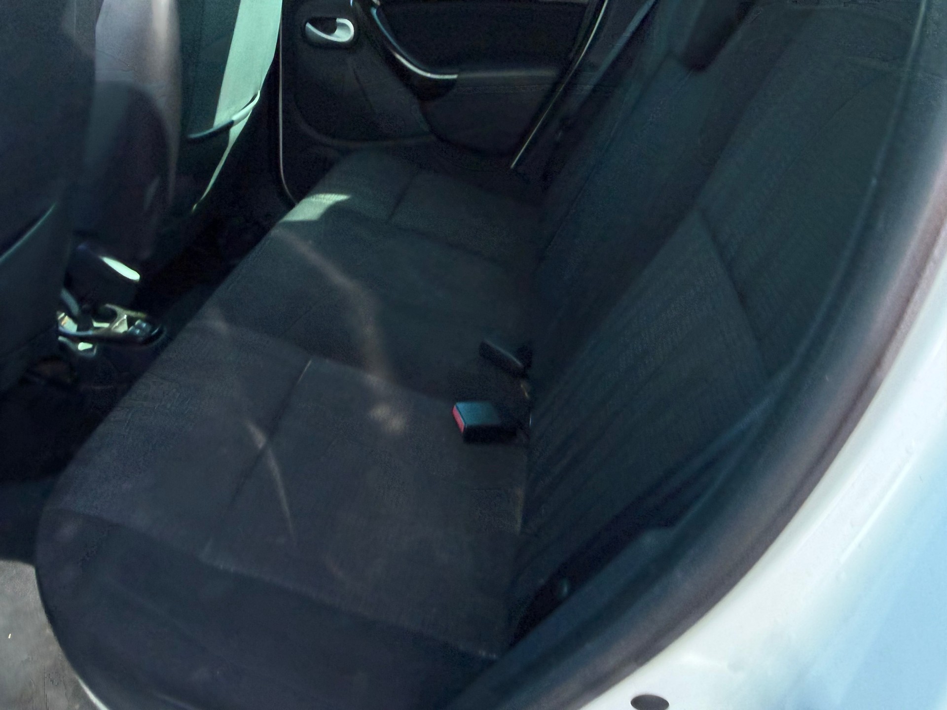 DACIA Duster 1.5 dCi Ambiance 4x4-image-3