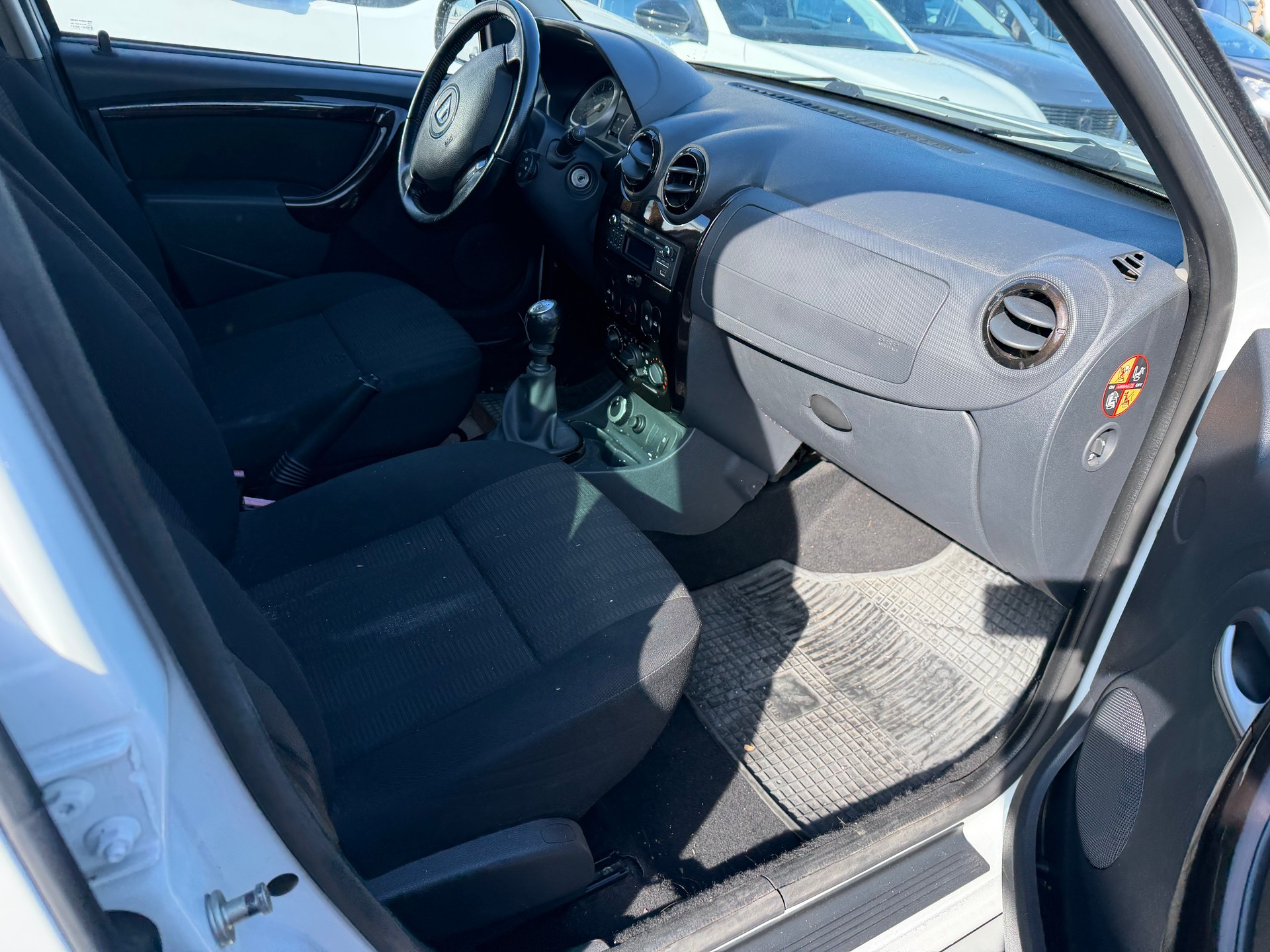 DACIA Duster 1.5 dCi Ambiance 4x4-image-10