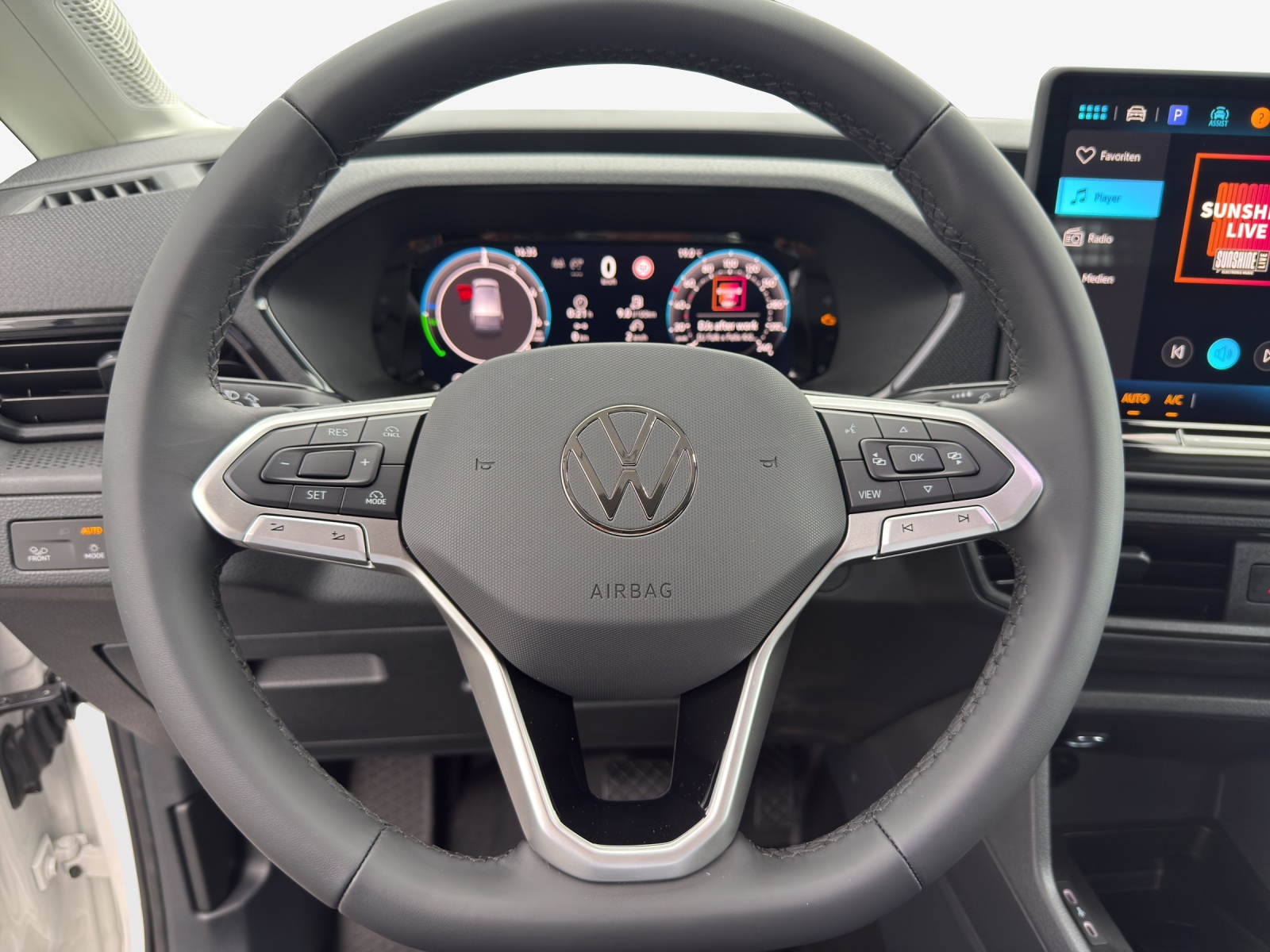 VW Caddy Cargo 1.5 TSI Plug in Hybrid Entry DSG-image-9