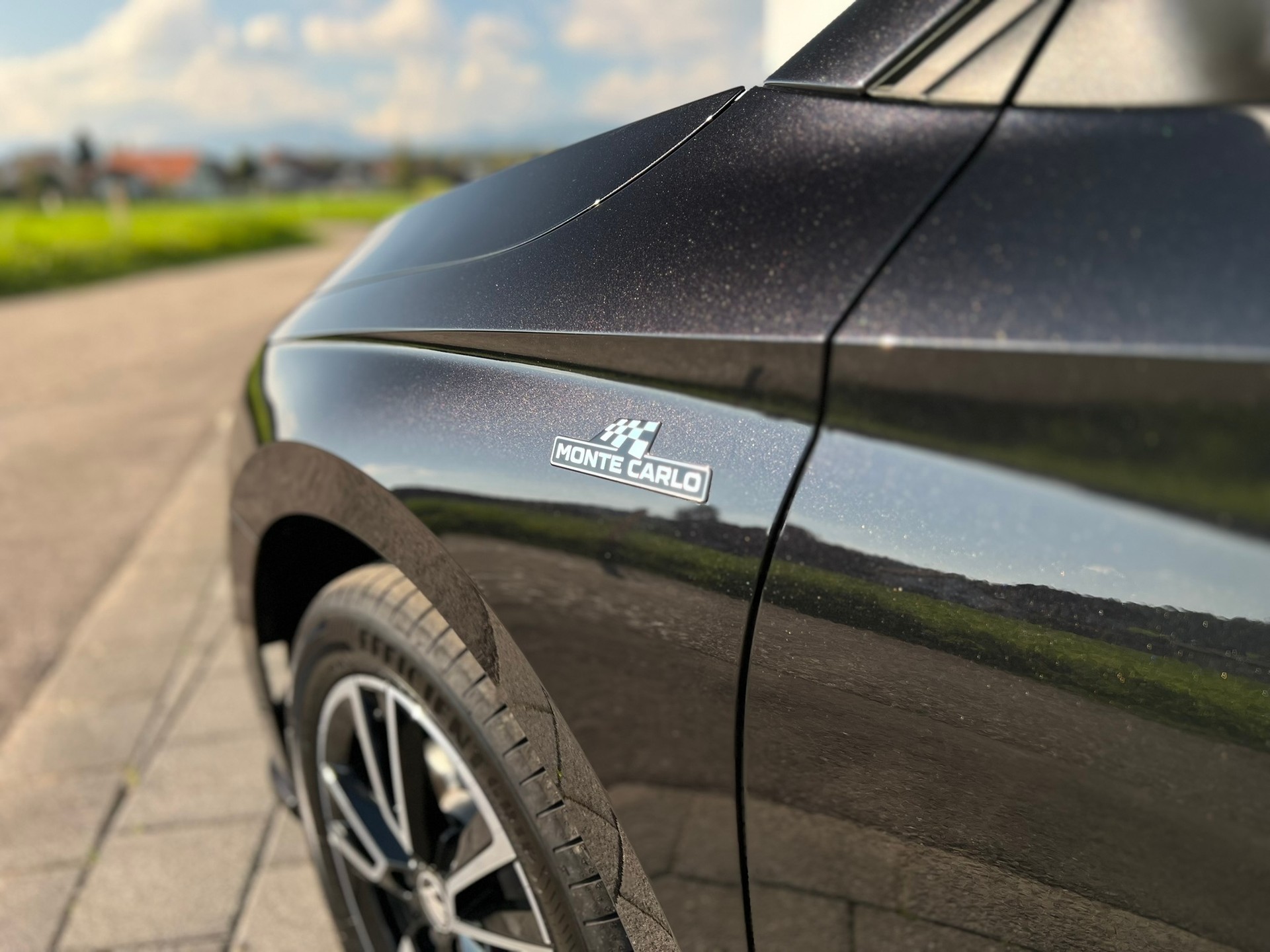 SKODA Fabia 1.5 TSI Monte Carlo DSG / 5Jahre 100000Km Skoda Garantie / Aktion: Gratis Alu-Winterradsatz inklusive!-image-5