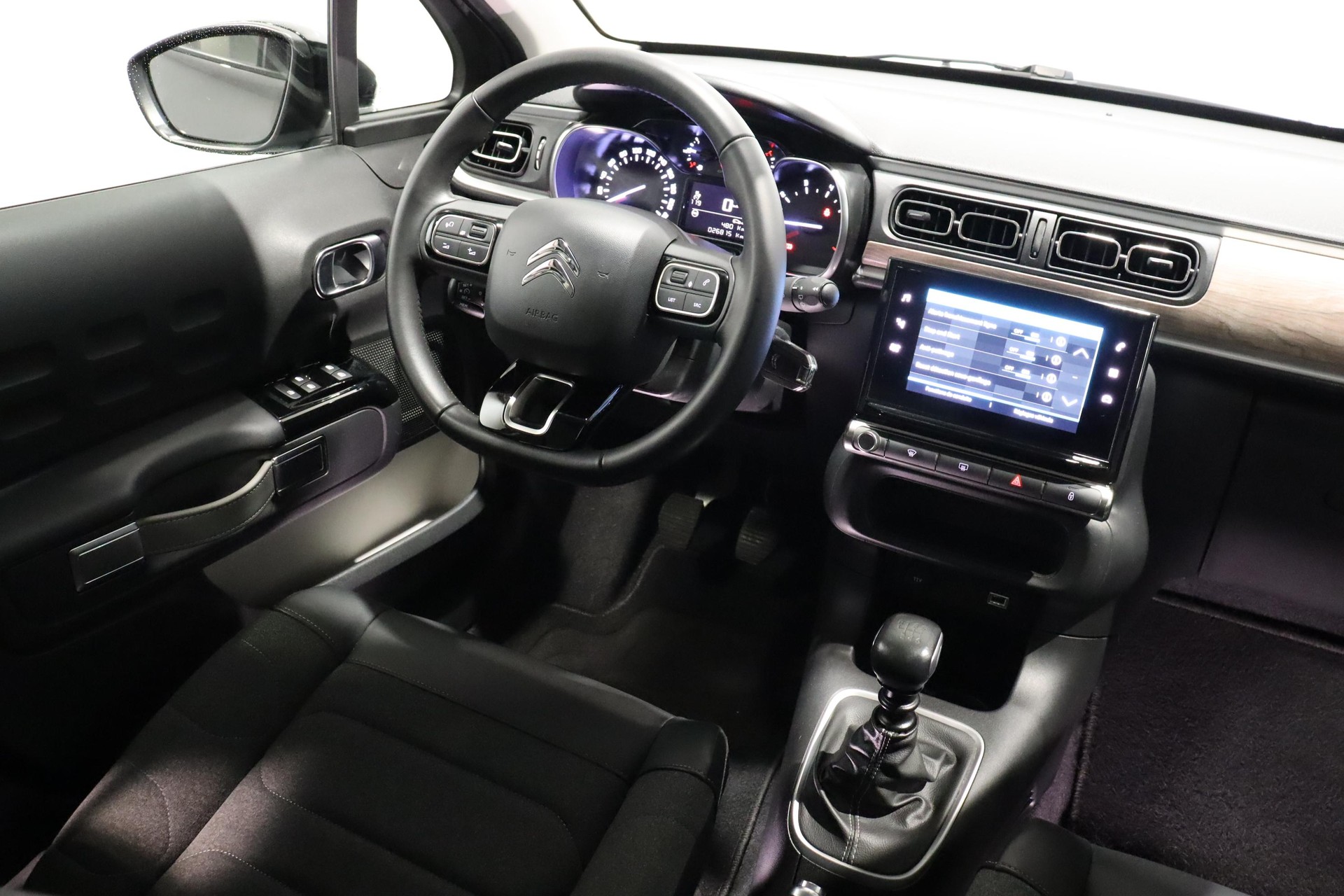 CITROEN C3 1.2 PureTech Swiss Edition+-image-8