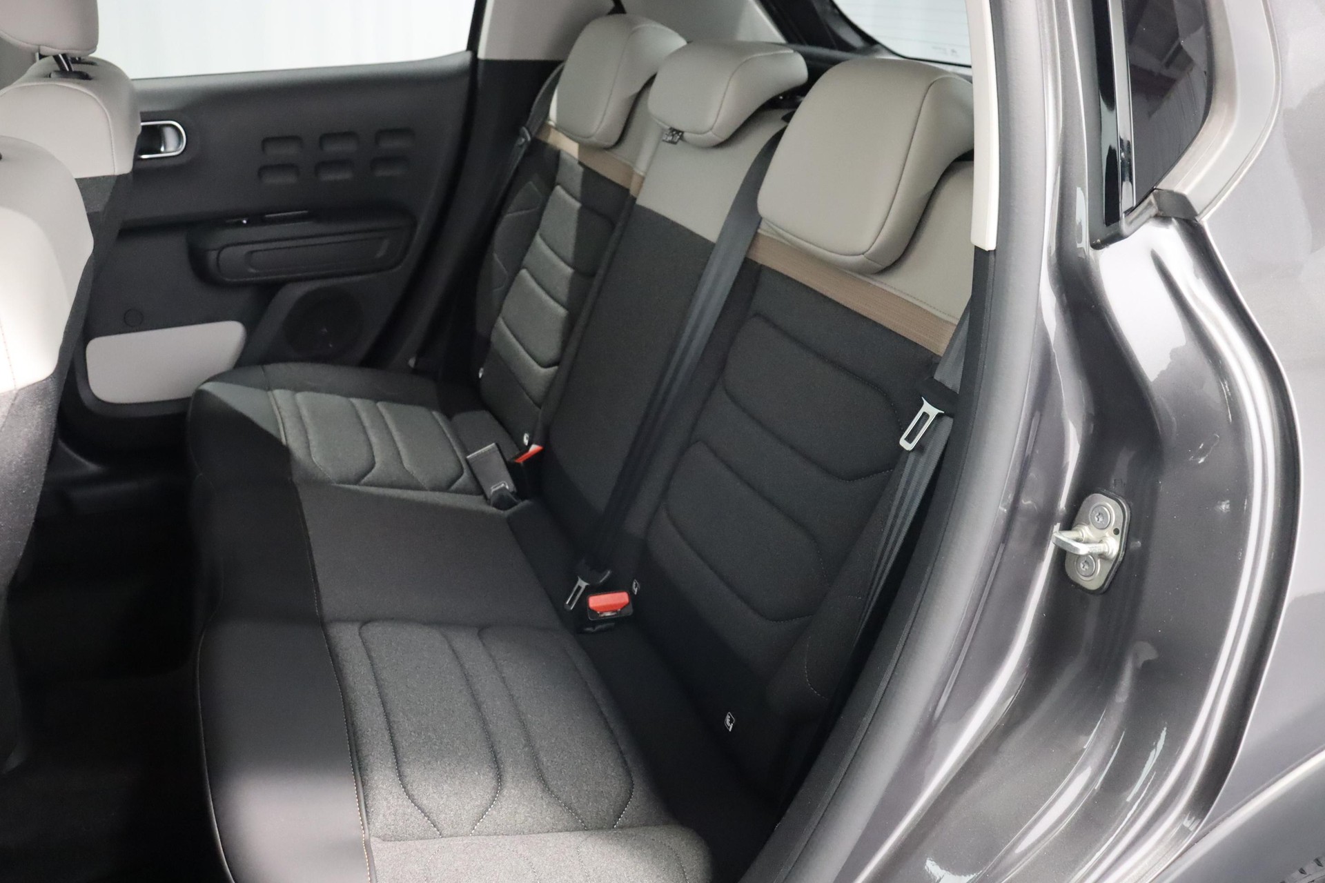 CITROEN C3 1.2 PureTech Swiss Edition+-image-6
