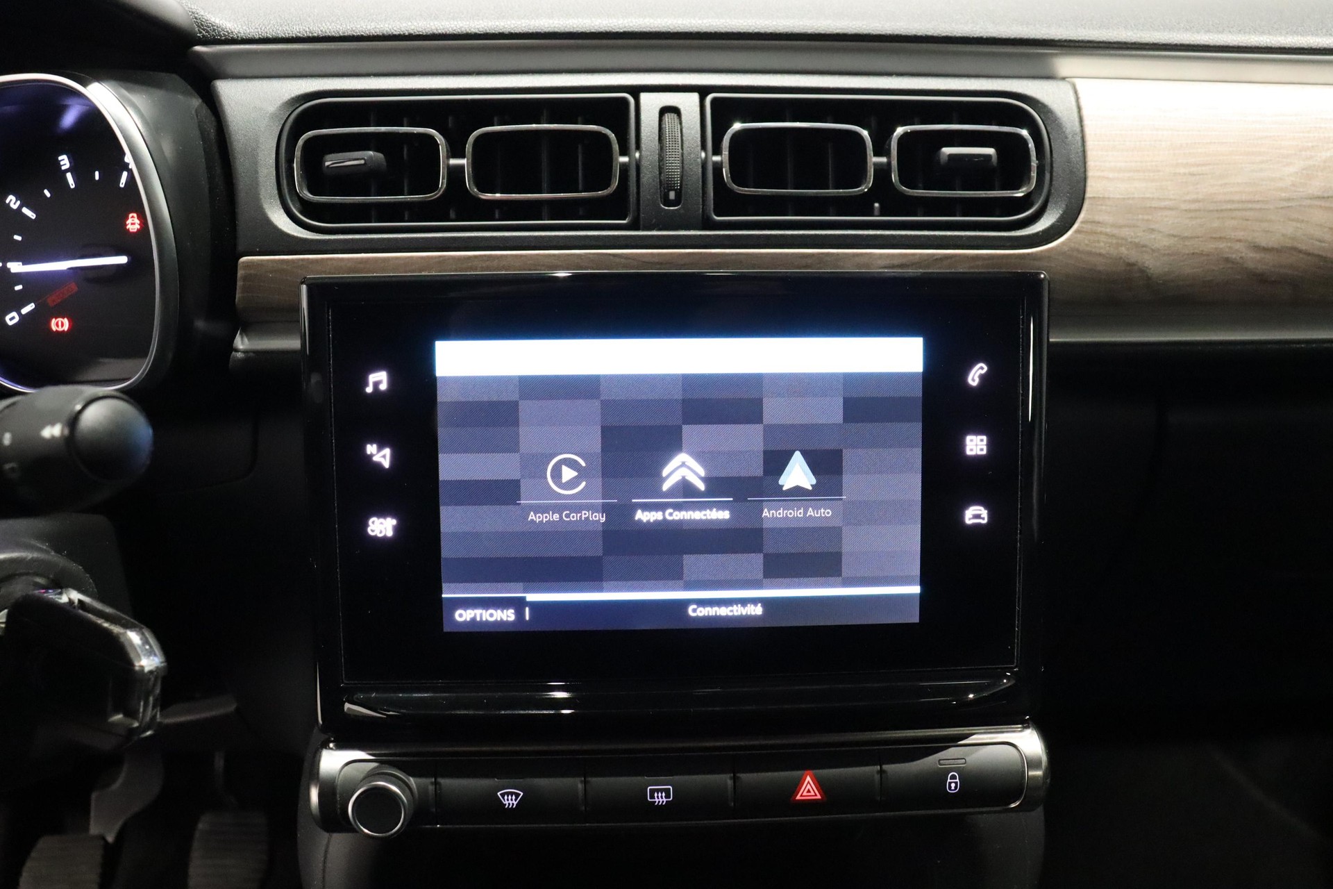 CITROEN C3 1.2 PureTech Swiss Edition+-image-10