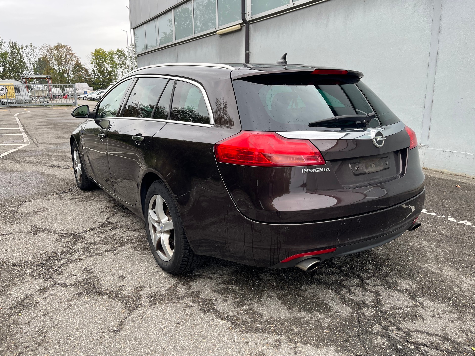OPEL Insignia ST 2.0 Turbo Sport 4WD Aut.-image-6