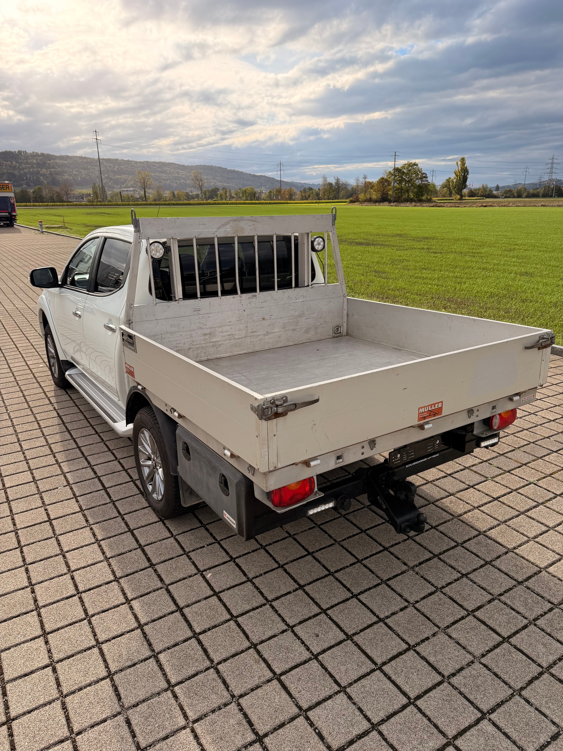 MITSUBISHI L 200 2.4 Style Double Cab **Aluminium-Ladebrücke**Anhängerkupplung 3500 Kg **-image-14
