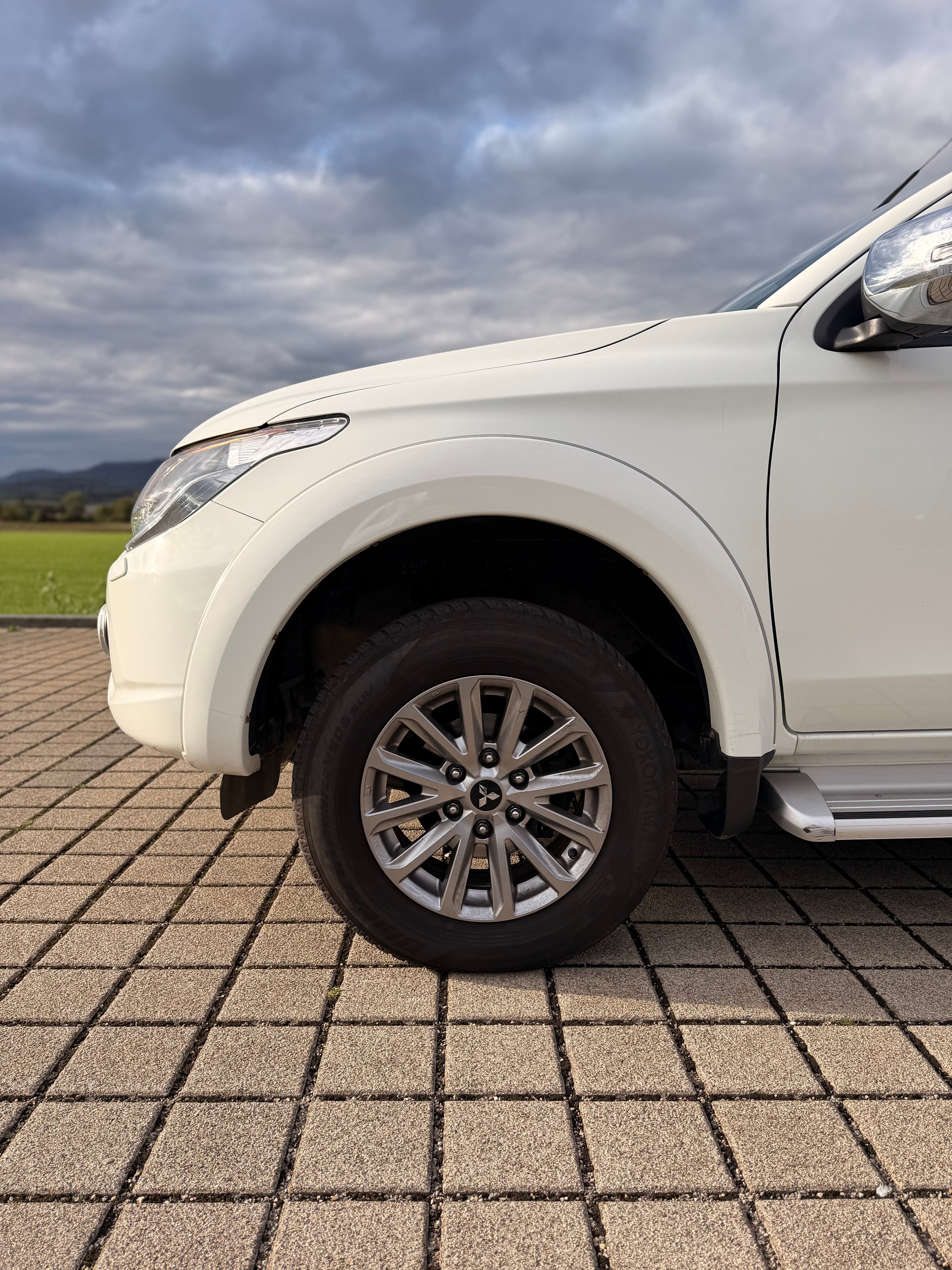 MITSUBISHI L 200 2.4 Style Double Cab **Aluminium-Ladebrücke**Anhängerkupplung 3500 Kg **-image-19