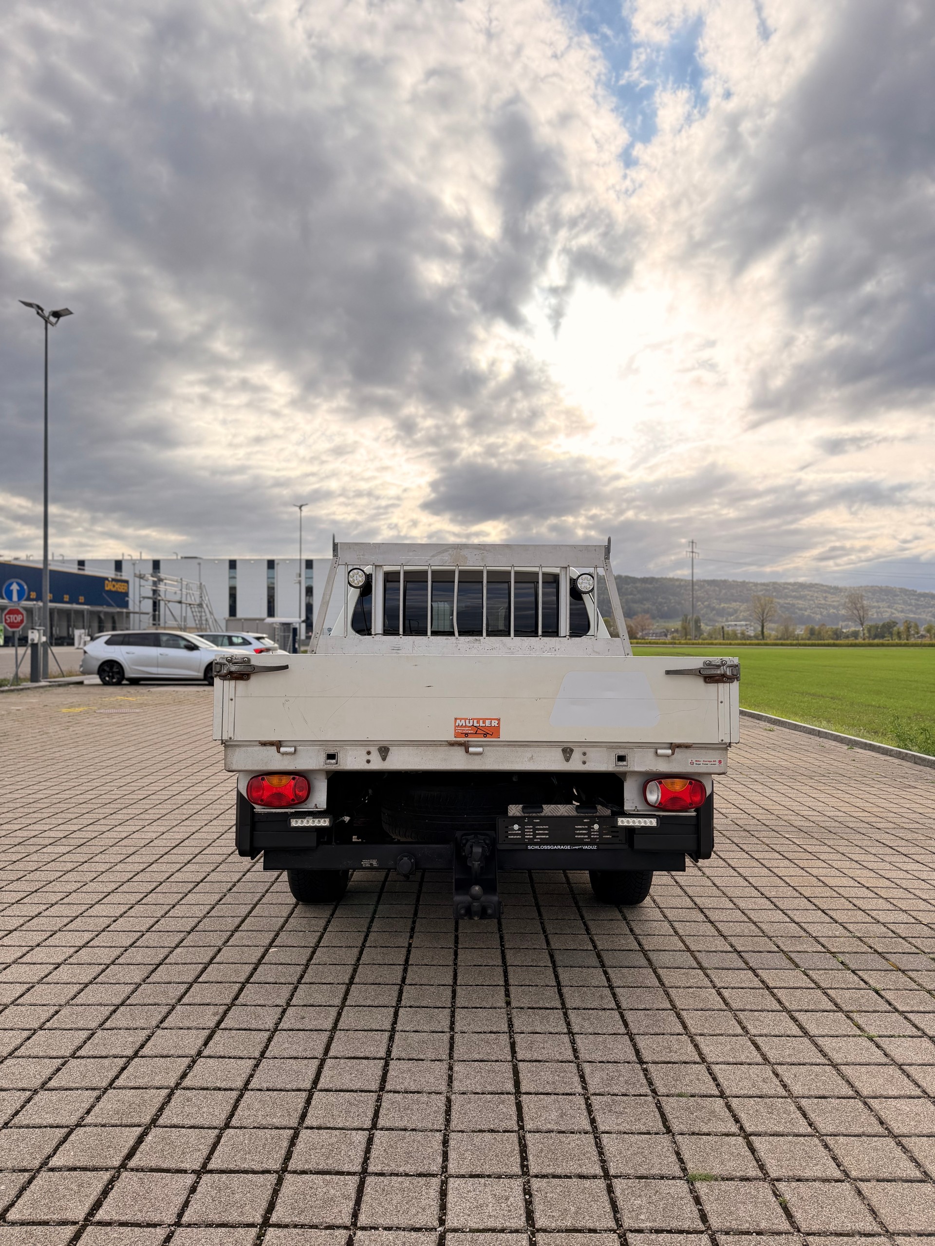 MITSUBISHI L 200 2.4 Style Double Cab **Aluminium-Ladebrücke**Anhängerkupplung 3500 Kg **-image-9