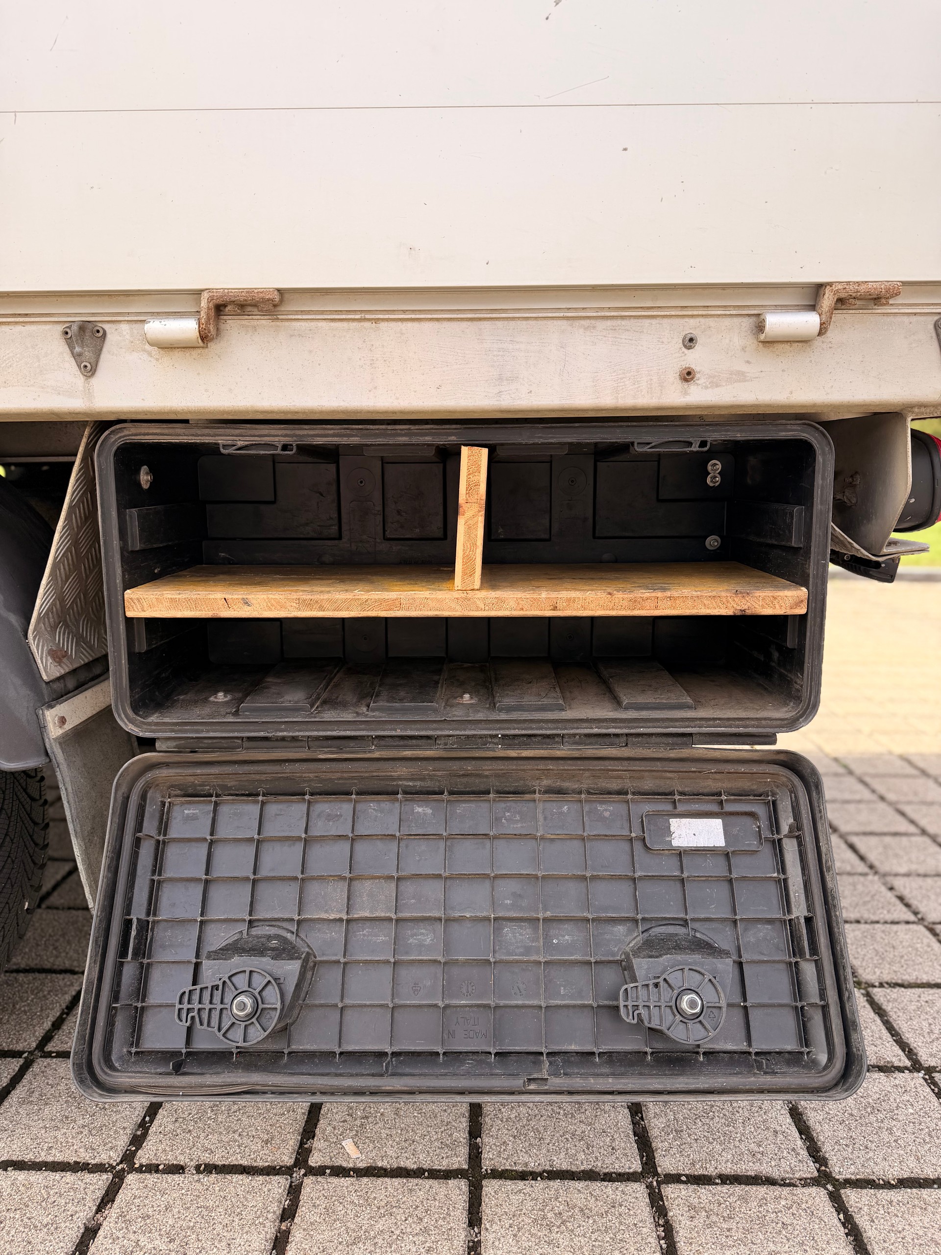 MITSUBISHI L 200 2.4 Style Double Cab **Aluminium-Ladebrücke**Anhängerkupplung 3500 Kg **-image-16