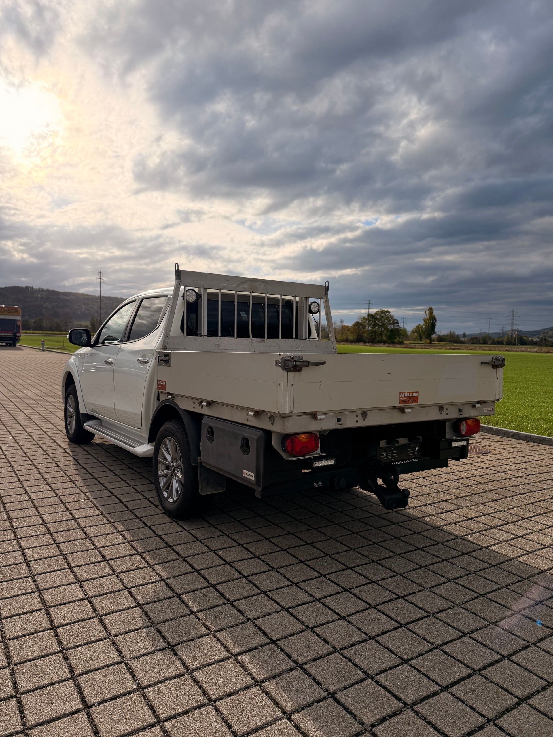 MITSUBISHI L 200 2.4 Style Double Cab **Aluminium-Ladebrücke**Anhängerkupplung 3500 Kg **-image-13