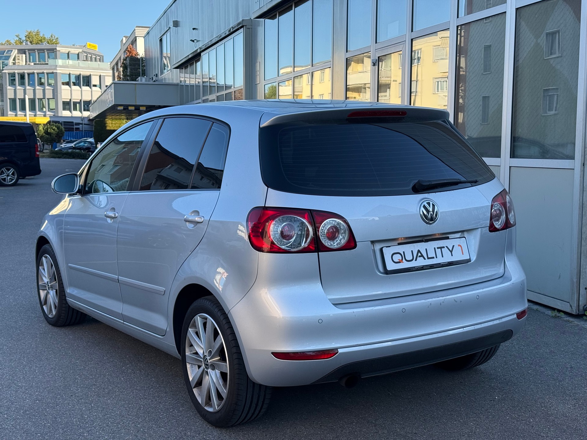 VW Golf Plus 1.2 TSI Team DSG-image-3