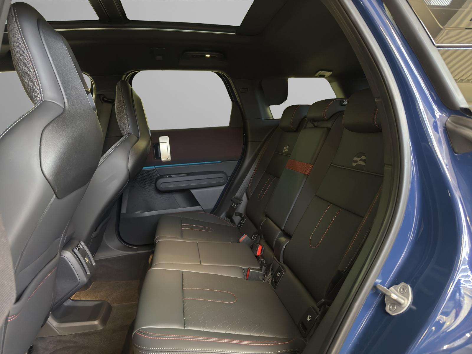 MINI Countryman S John Cooper Works-image-19