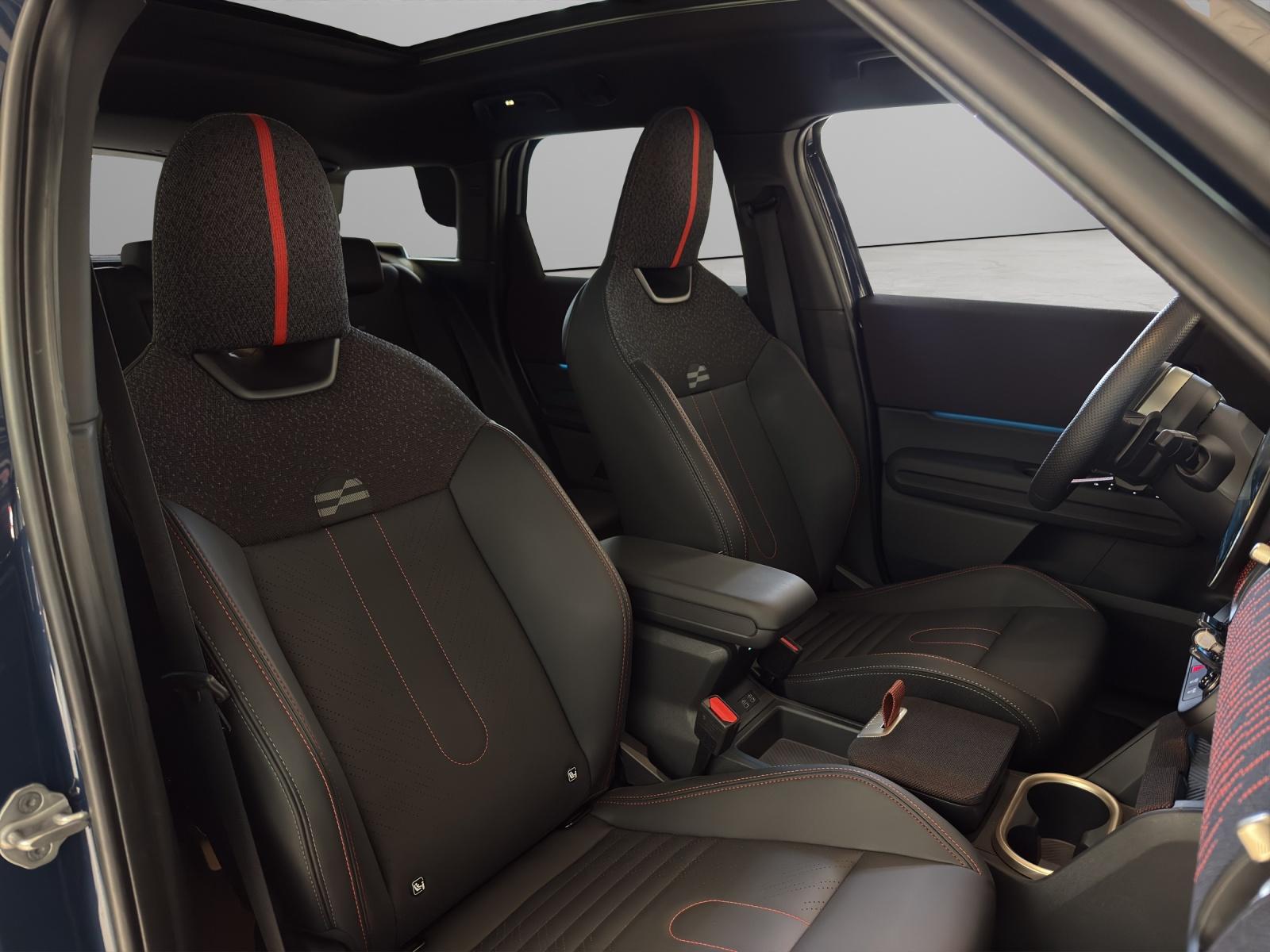 MINI Countryman S John Cooper Works-image-17