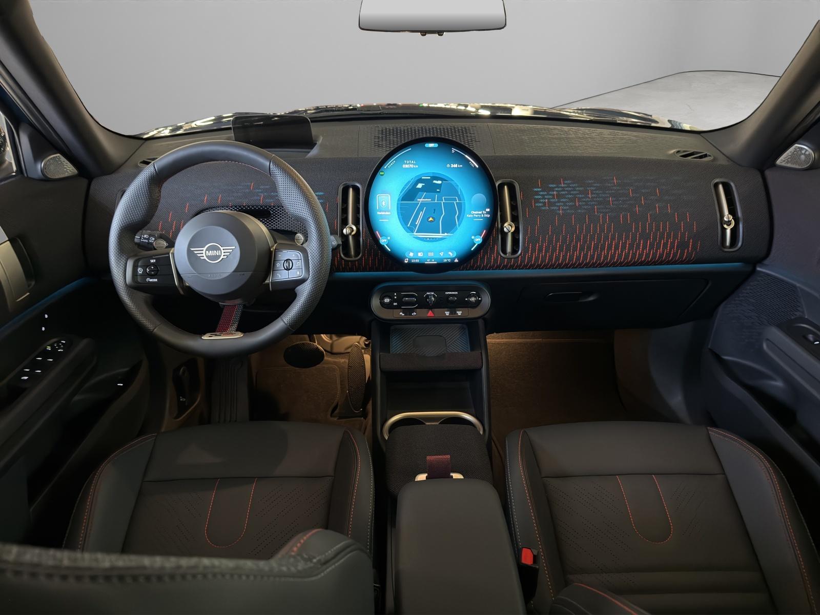 MINI Countryman S John Cooper Works-image-12