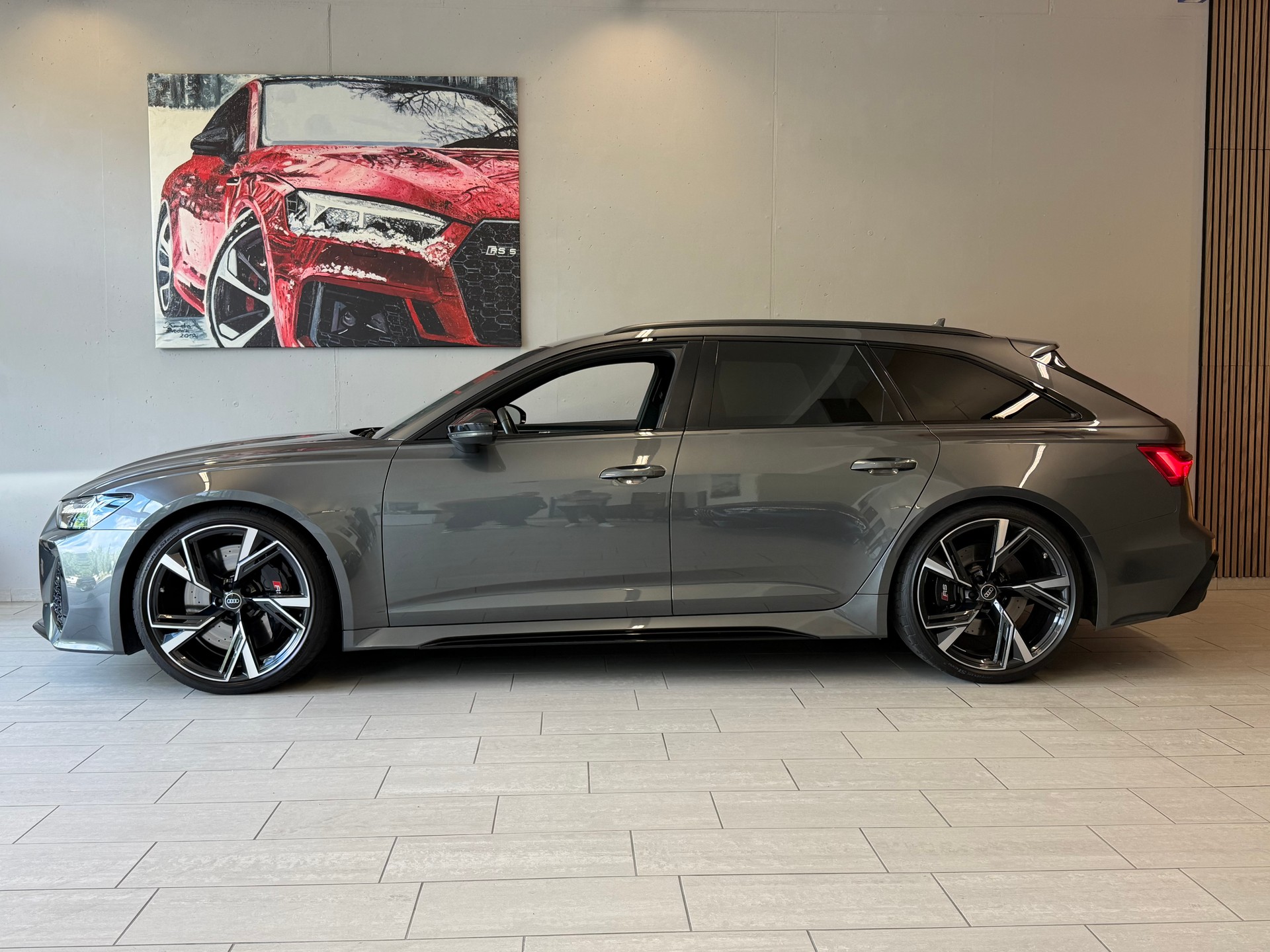 AUDI RS6 Avant 4.0 TFSI V8 quattro-image-8