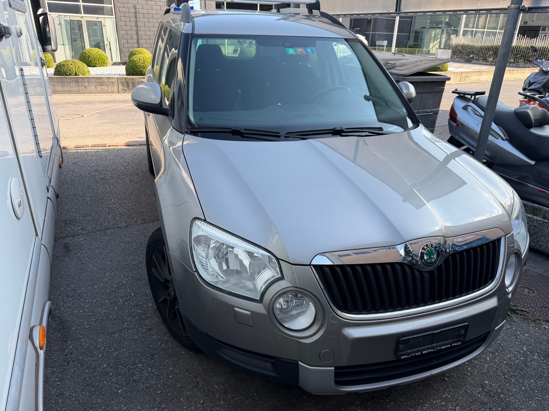SKODA Yeti 1.8 TSI Adventure 4x4 DSG-image-0
