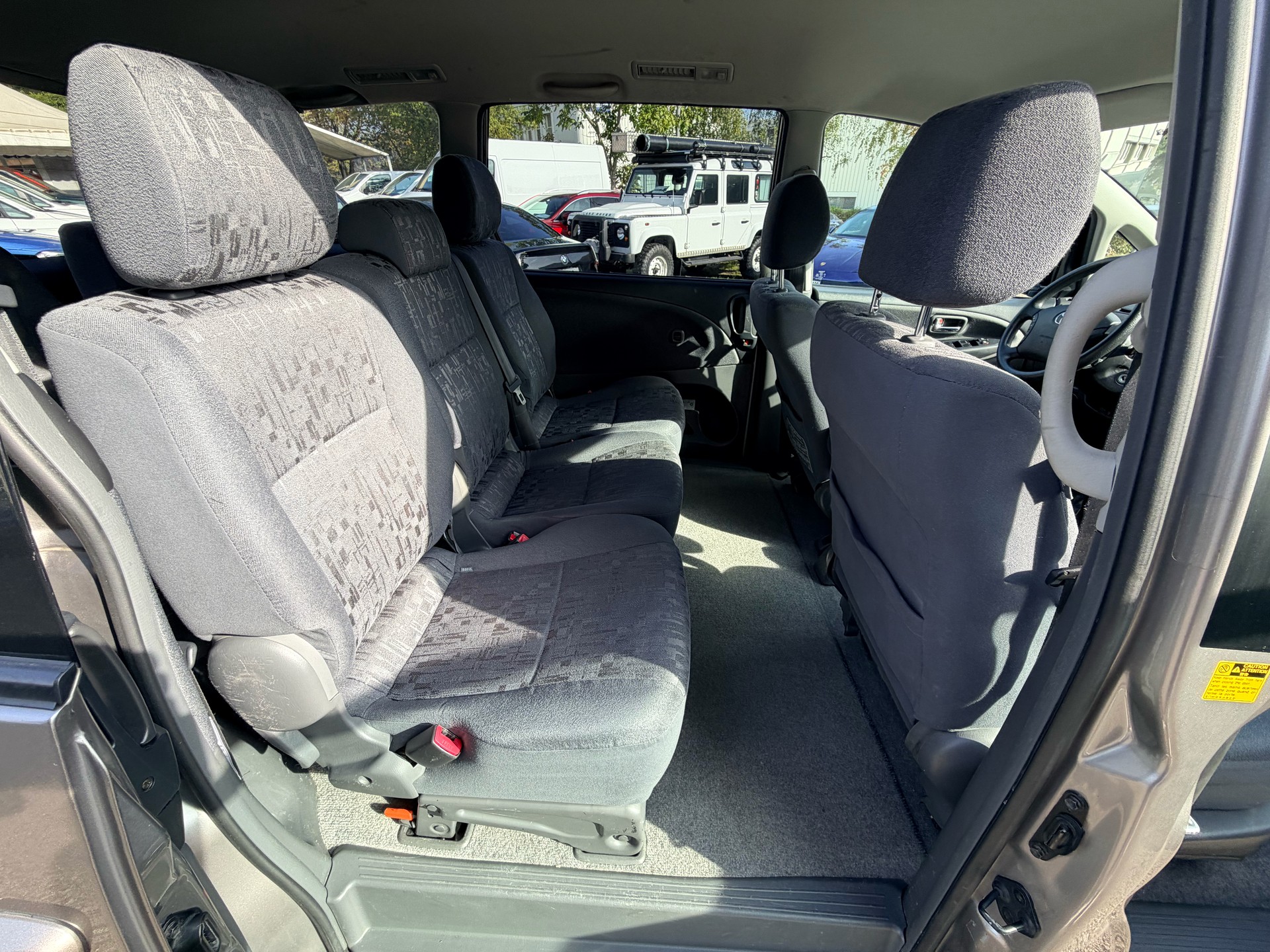 TOYOTA Previa 2.4 Linea Luna-image-10