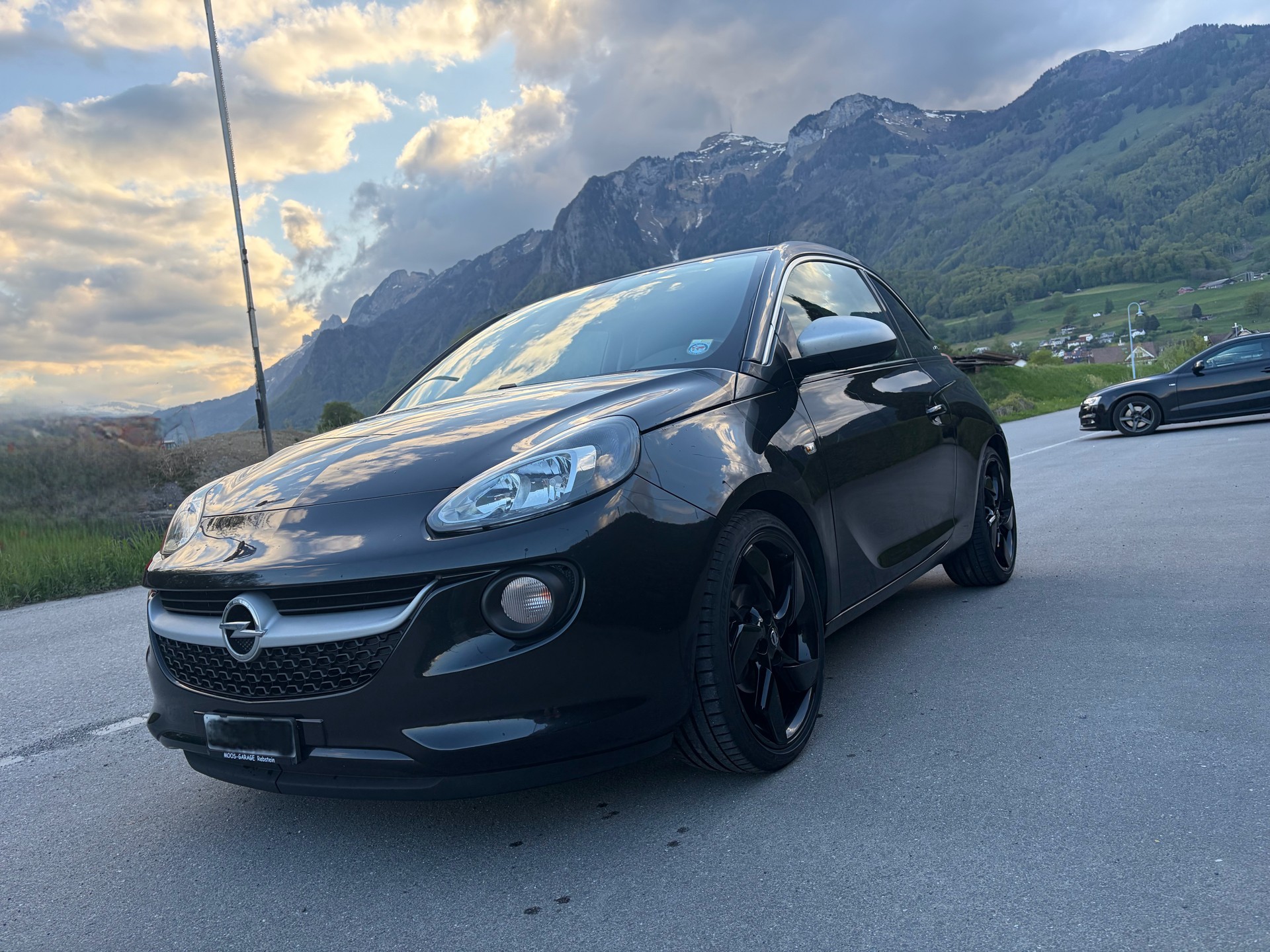 OPEL 1.4i eFLEX Black & White S/S-image-0