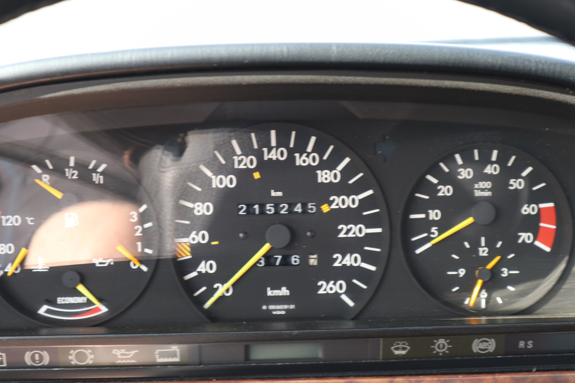 MERCEDES-BENZ 560 SEC Automatic-image-7