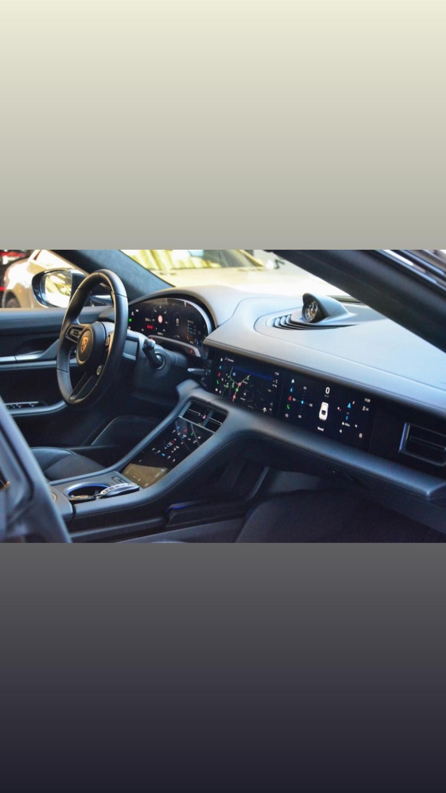 PORSCHE Taycan Turbo-image-4