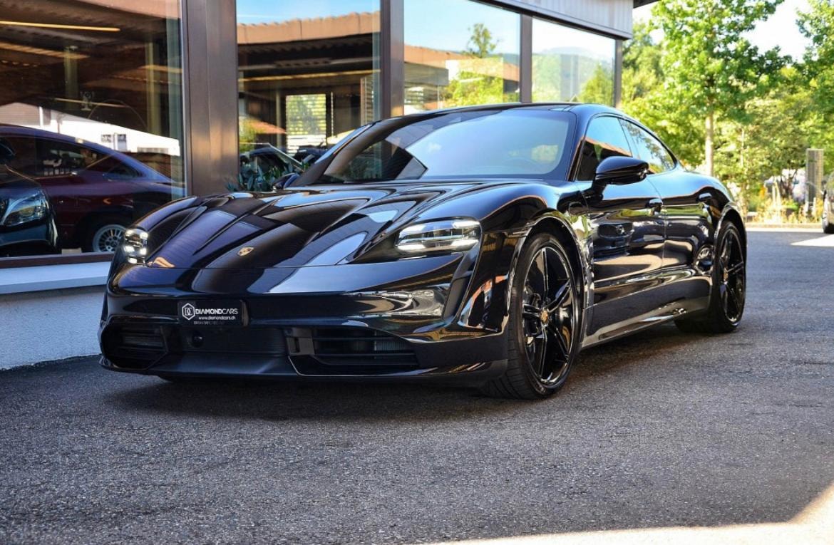 PORSCHE Taycan Turbo-image-0