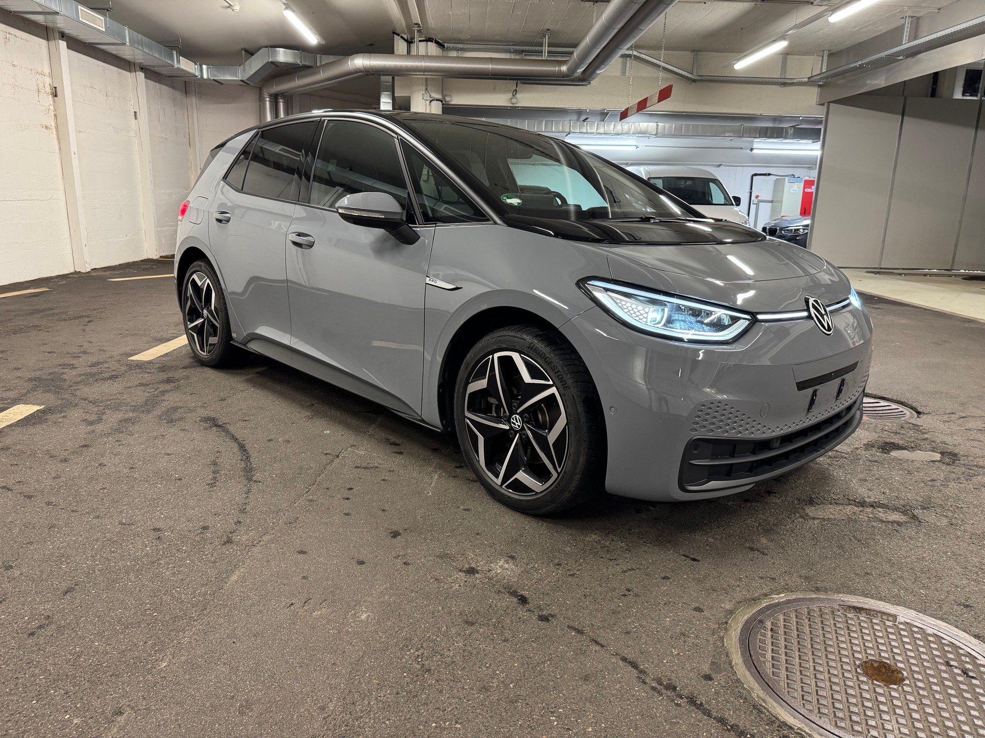 VW ID.3 Pro Performance 58 kWh Pro-image-1