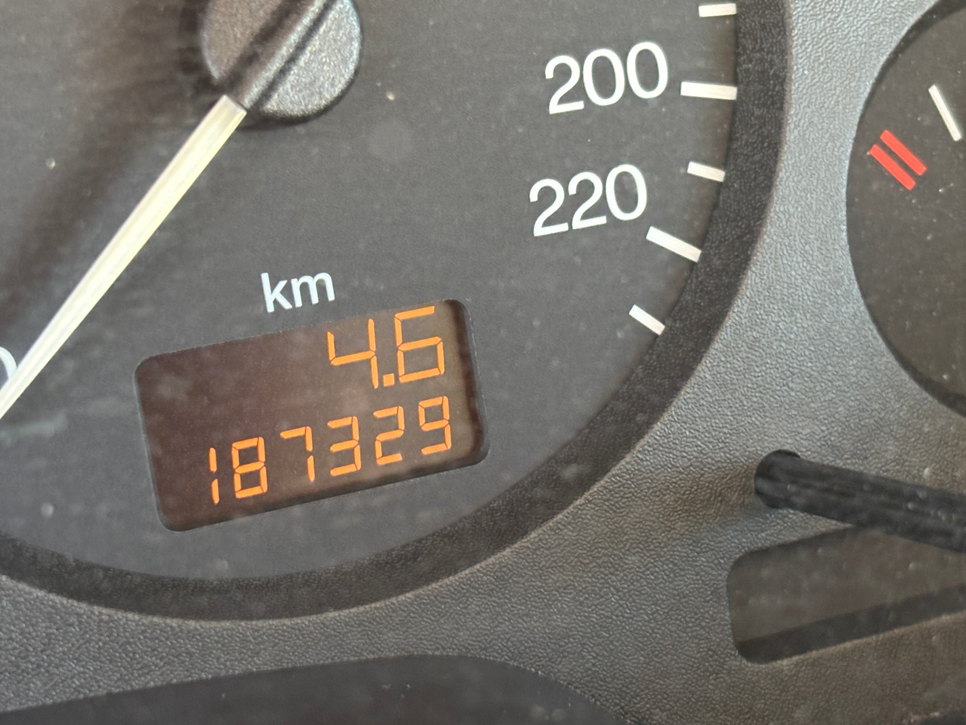 OPEL Zafira 1.6i 16V Club-image-10