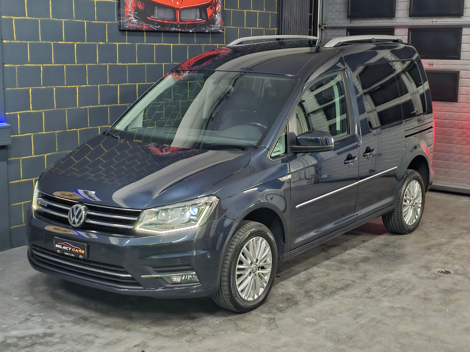 VW Caddy 2.0 TDI Highline 4Motion-image-3