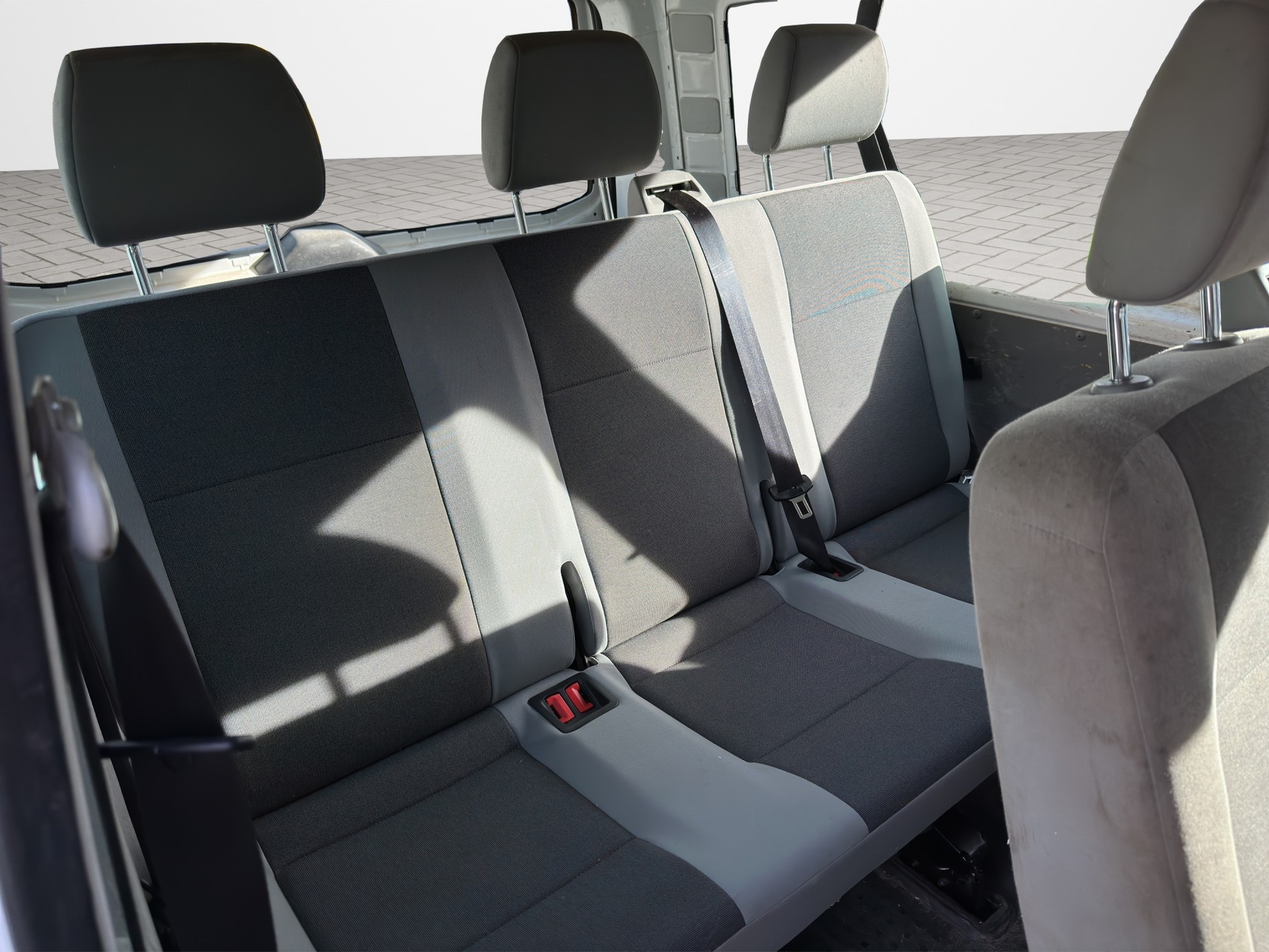 VW T5 2.0 TDI BMT 4Motion-image-11