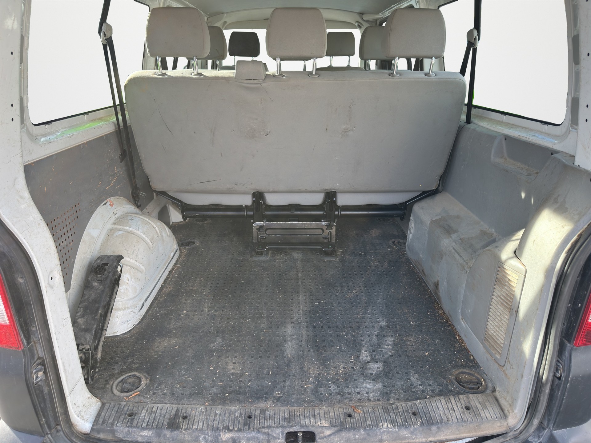 VW T5 2.0 TDI BMT 4Motion-image-16
