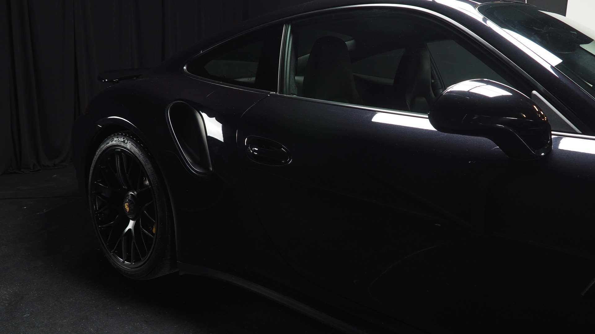 PORSCHE 911 Turbo S PDK-image-8