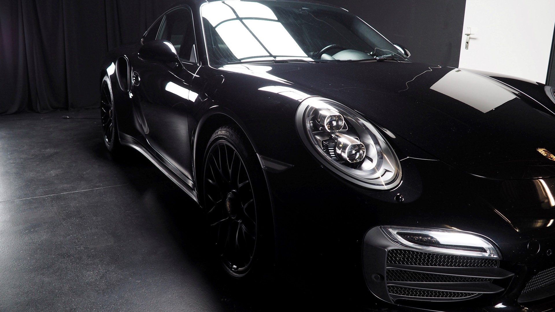 PORSCHE 911 Turbo S PDK-image-7
