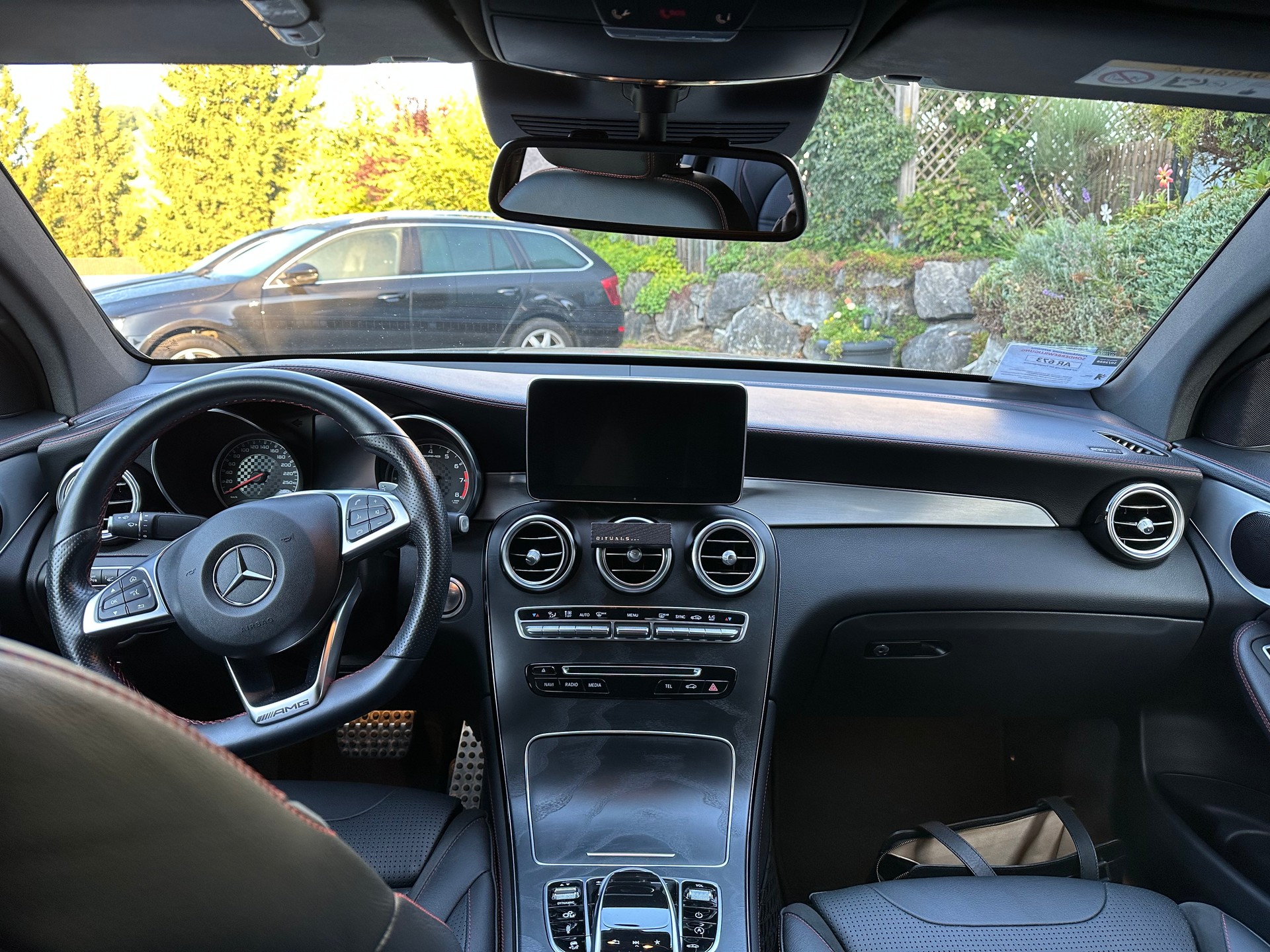 MERCEDES-BENZ GLC Coupé 43 AMG 4Matic 9G-Tronic-image-11