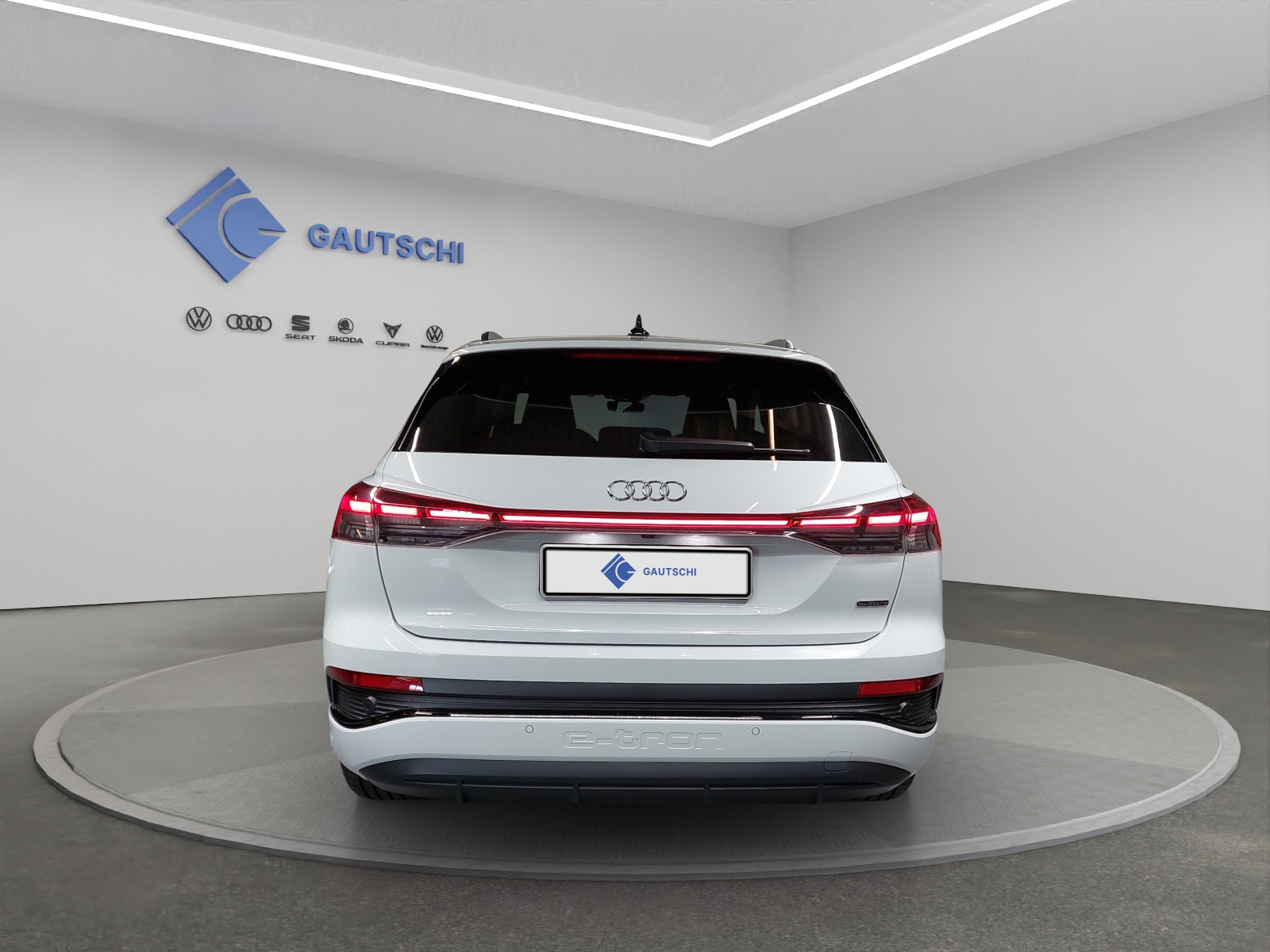 AUDI Q4 e-tron 50 quattro-image-3
