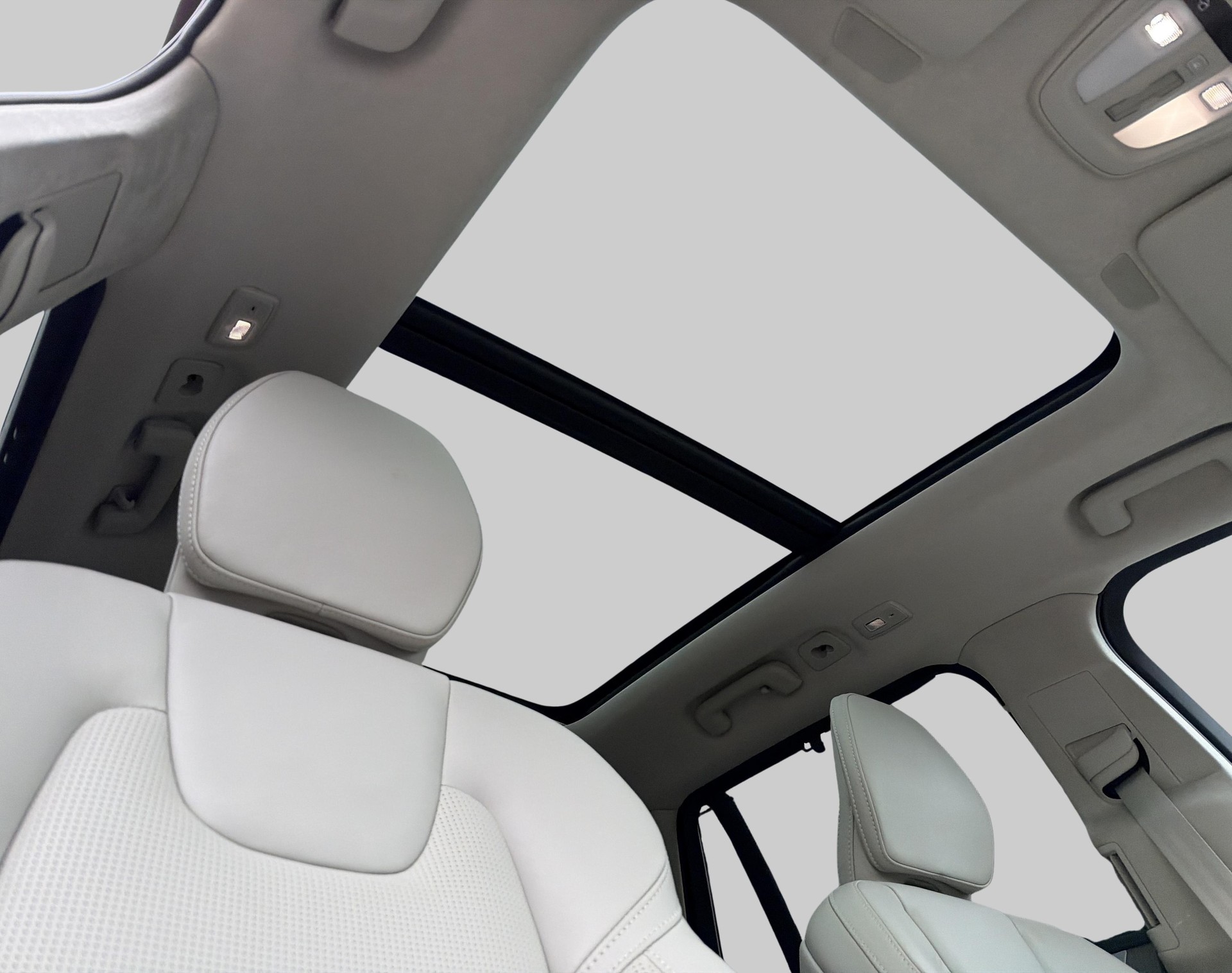 VOLVO XC90 2.0 T8 TE Ultimate Dark 7-image-17