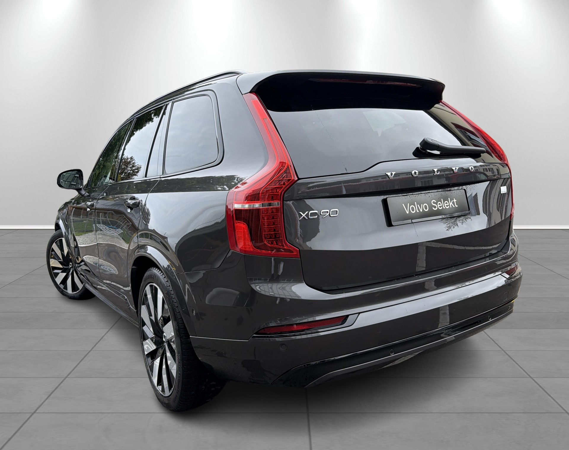 VOLVO XC90 2.0 T8 TE Ultimate Dark 7-image-1