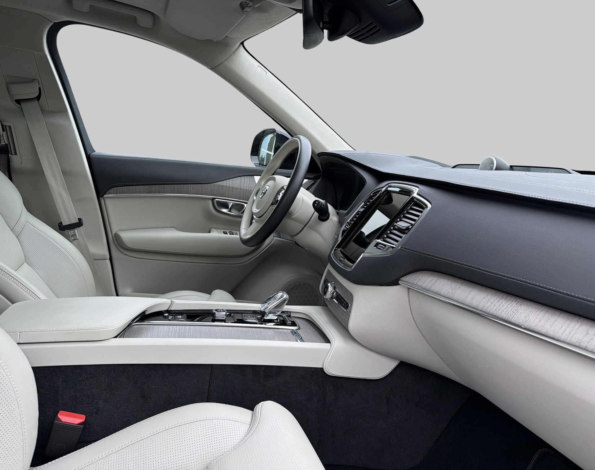 VOLVO XC90 2.0 T8 TE Ultimate Dark 7-image-4