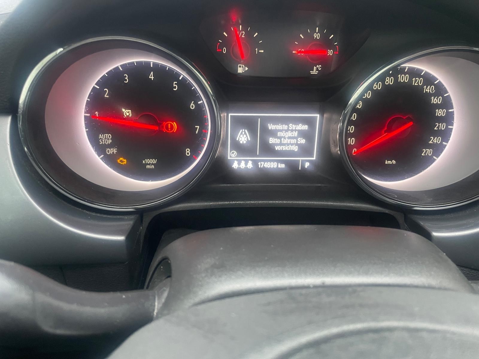OPEL Astra Sports Tourer 1.4i Turbo Enjoy Automatic-image-12