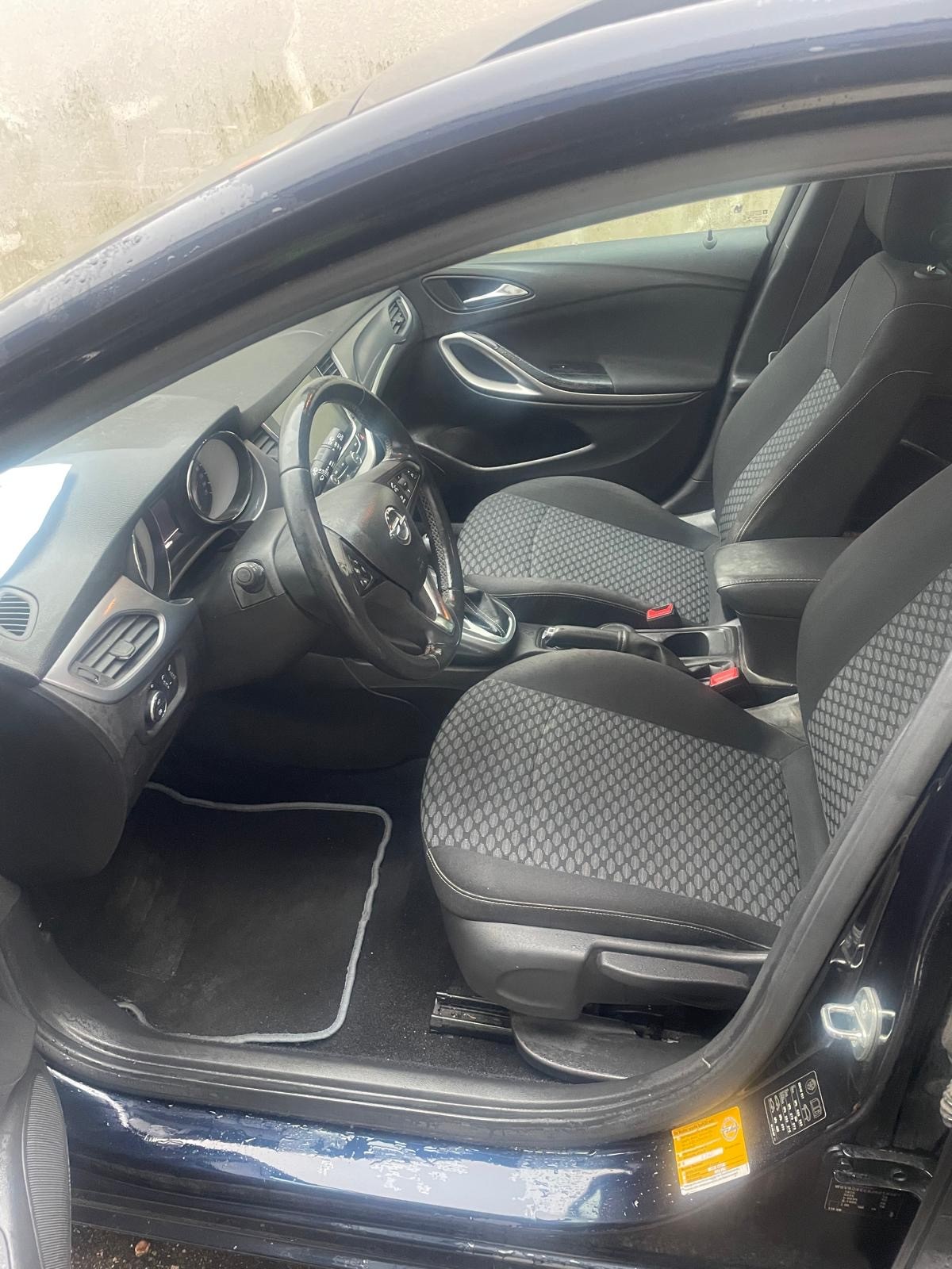 OPEL Astra Sports Tourer 1.4i Turbo Enjoy Automatic-image-2